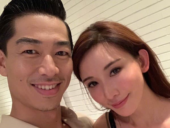林志玲婚後將減少工作量,把重心放在家庭以及基金會。(翻攝自林志玲微博)