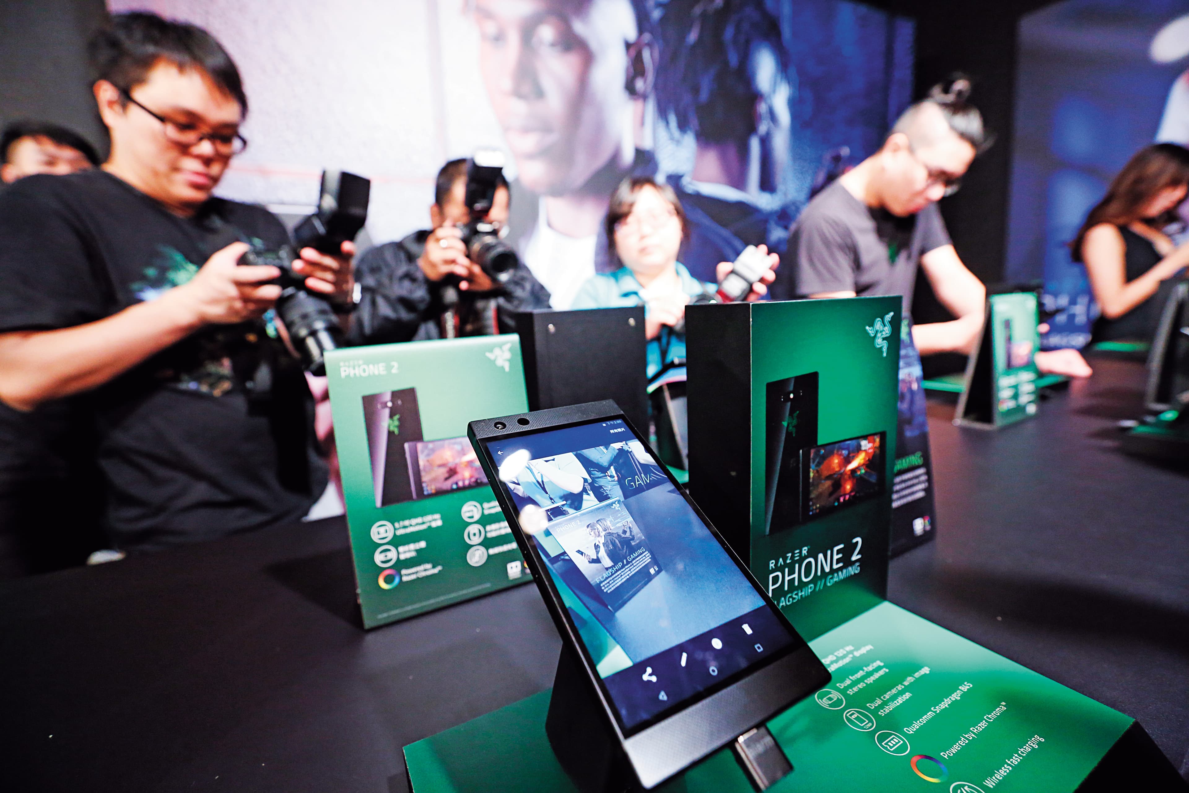 全球最大電競周邊品牌Razer雷蛇,也推出Razer Phone 2電競手機搶攻玩家市場。
