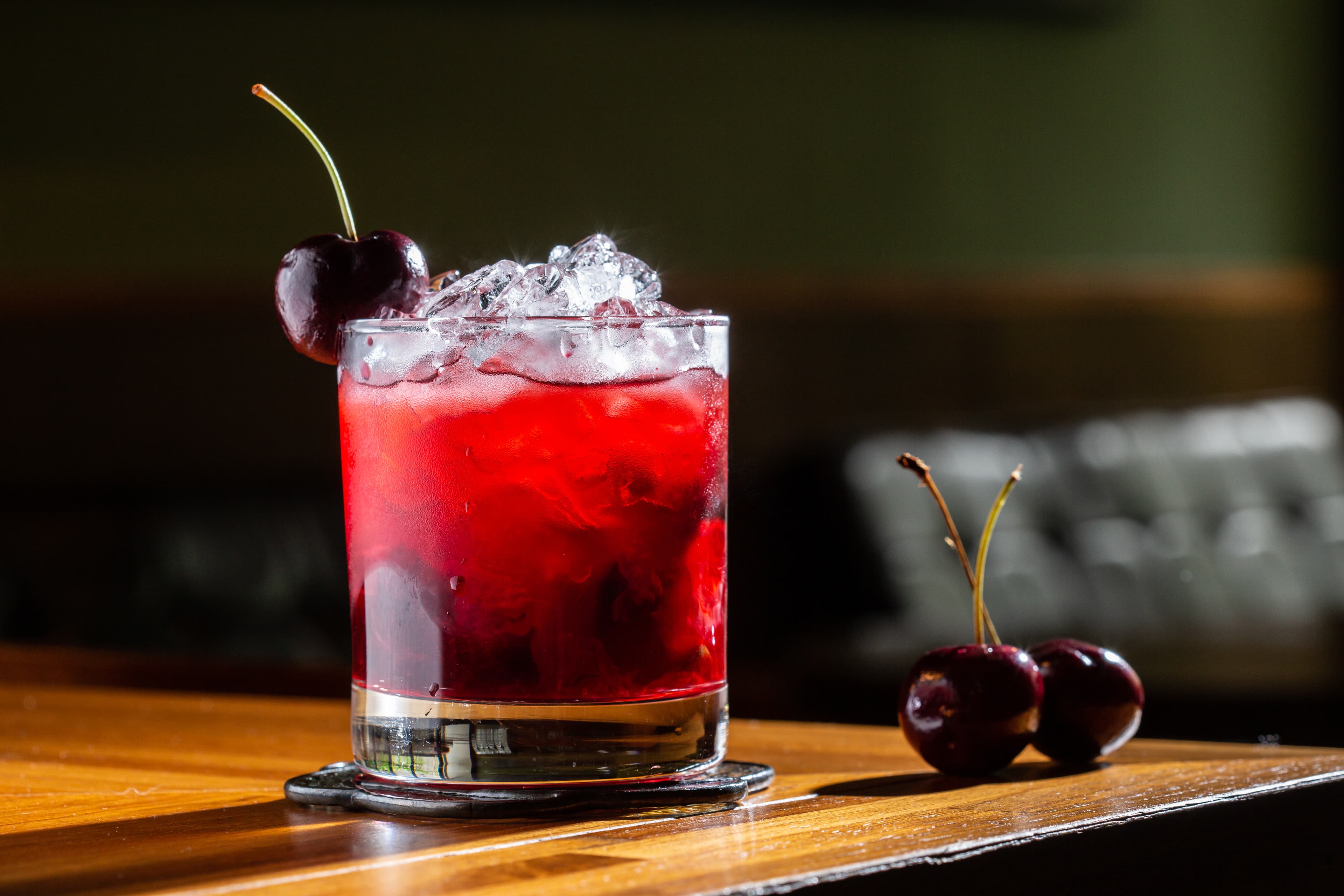 櫻桃香味豐沛的「Cherry Vodka lime」。(250元/杯)