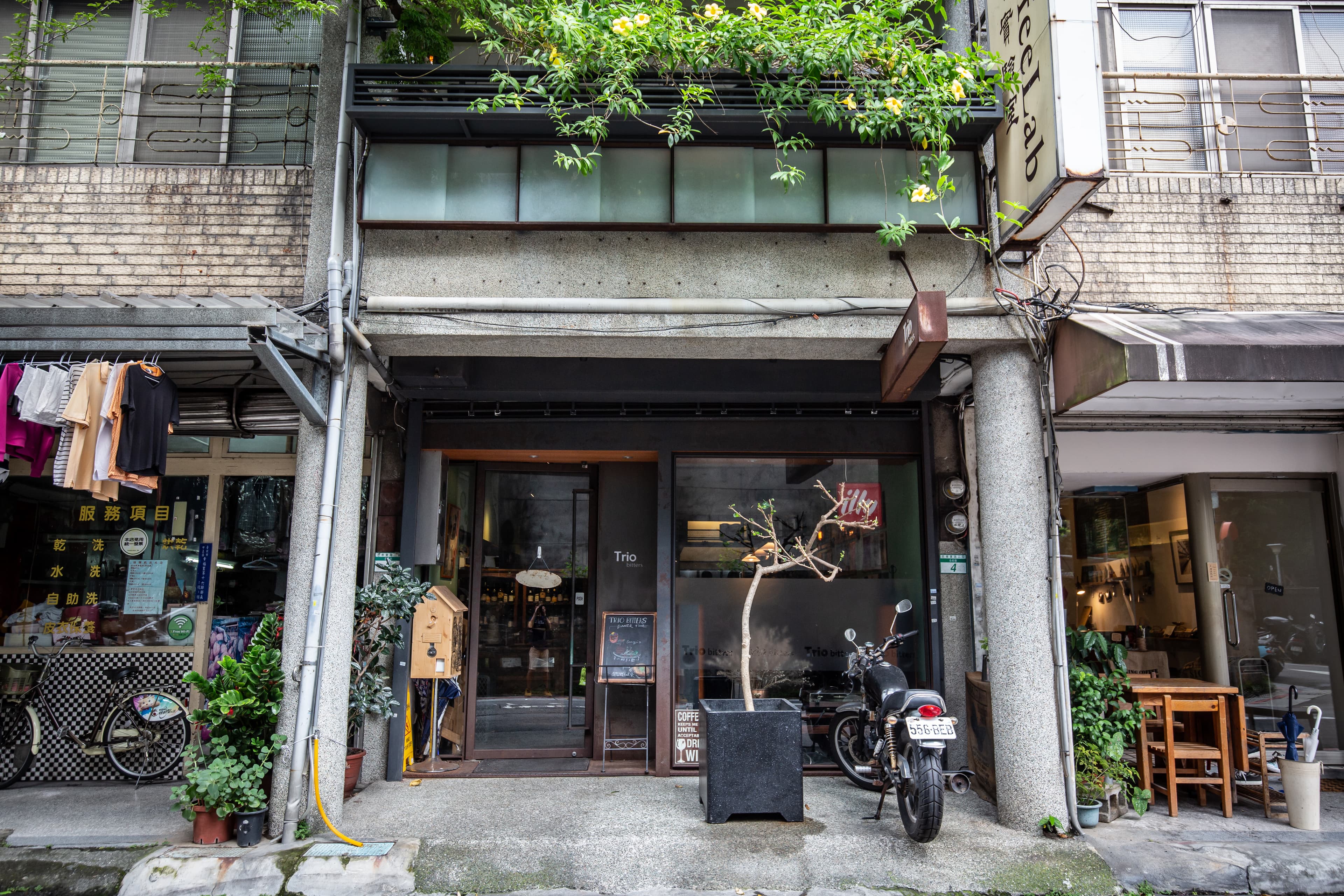 王靈安旗下有3間知名酒吧「Trio」「Trio café 」「Trio Bitters」,圖為「Trio Bitters」。