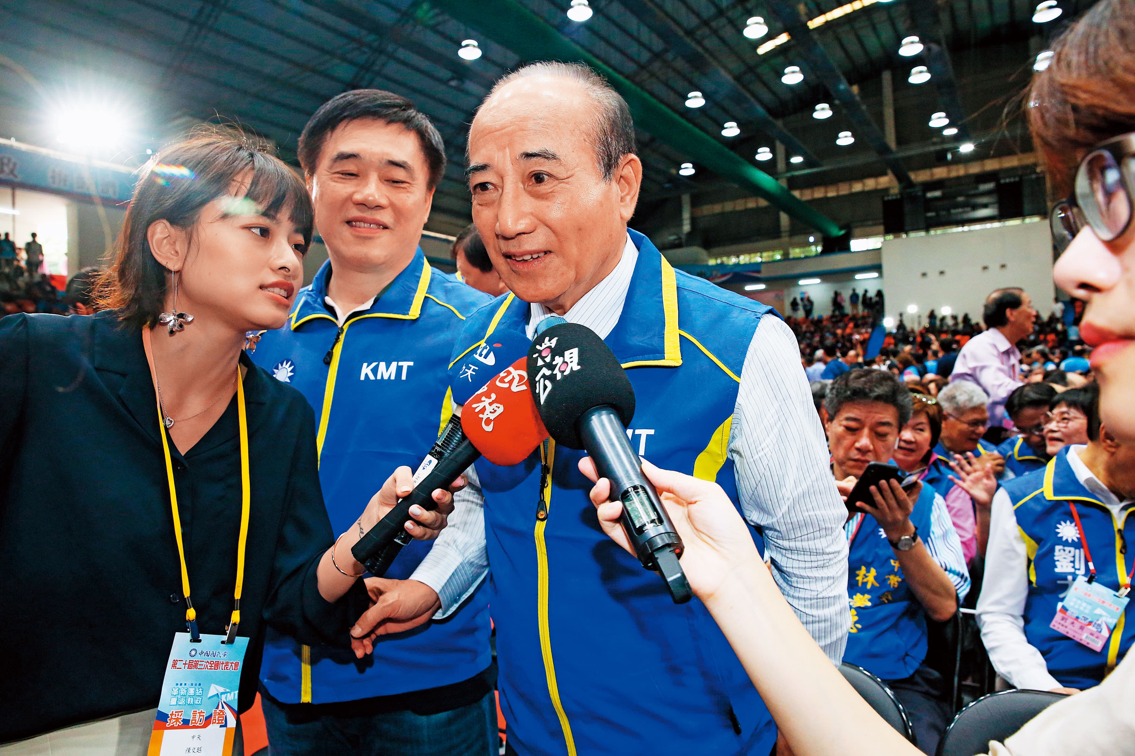 維持「參選到底」基調的王金平,雖然連署參選總統的行動仍未停止,但態度已出現轉圜。