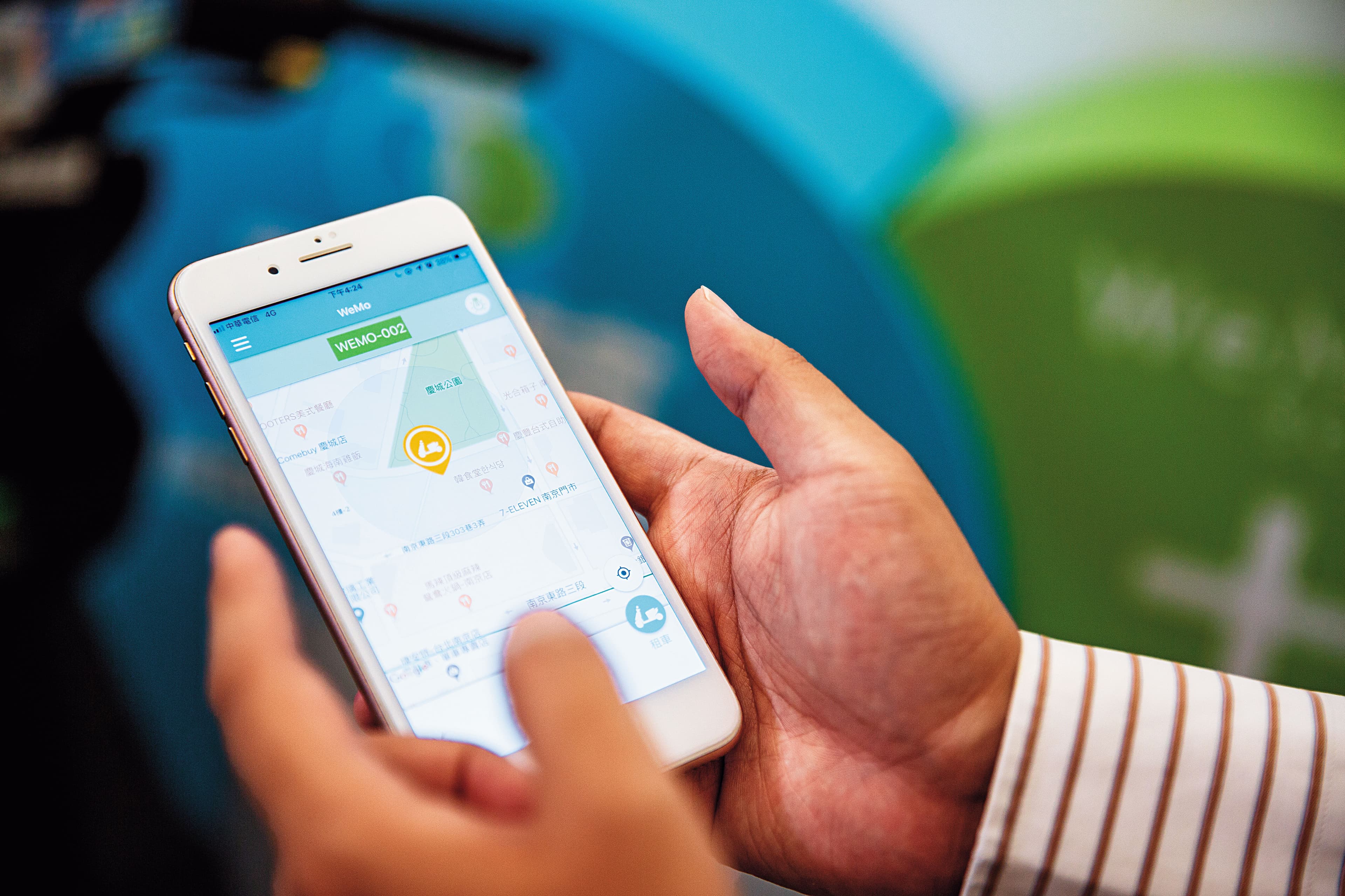 WeMo Scooter透過APP找尋、啟動機車,24小時隨租深受年輕小資族喜愛。