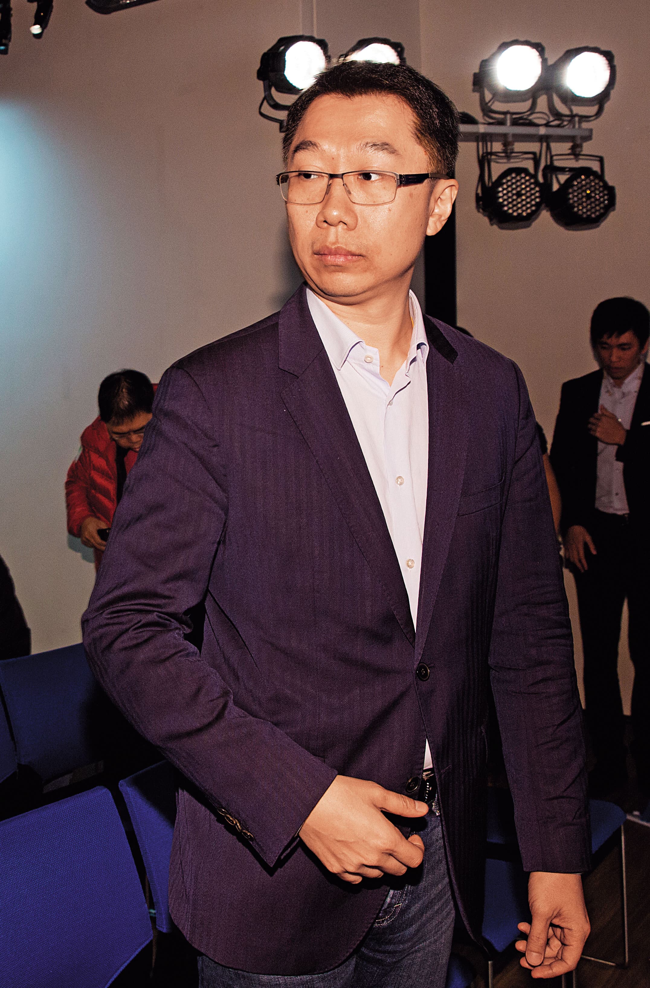 郭台銘兒子郭守正近日向友人證實「確定不會等換瑜了」,透露郭董已下決心脫黨參選。