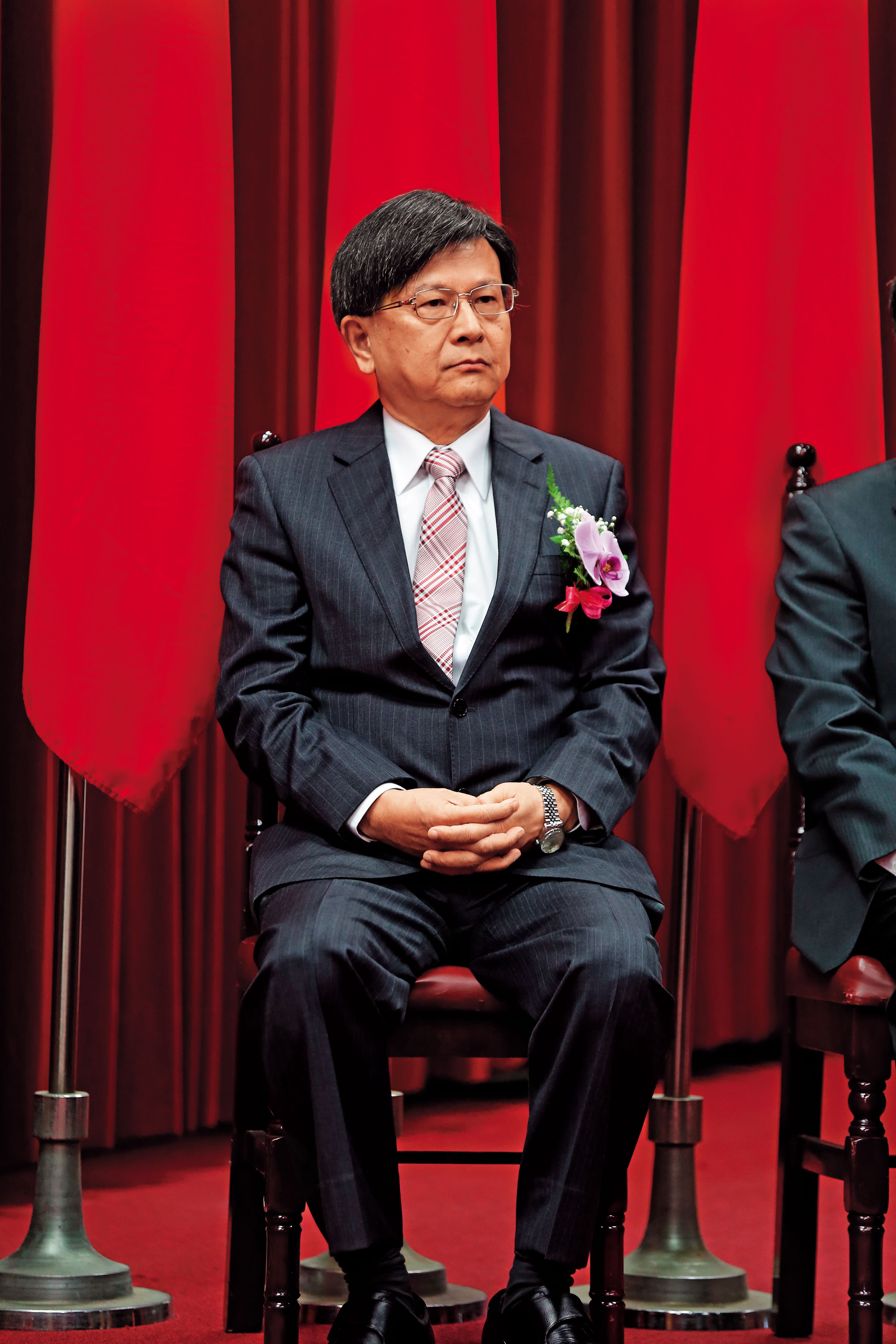 石木欽擔任公懲會委員長,卻因司法風紀案而狼狽下台,恐難逃遭監察院彈劾及職務法庭懲戒。