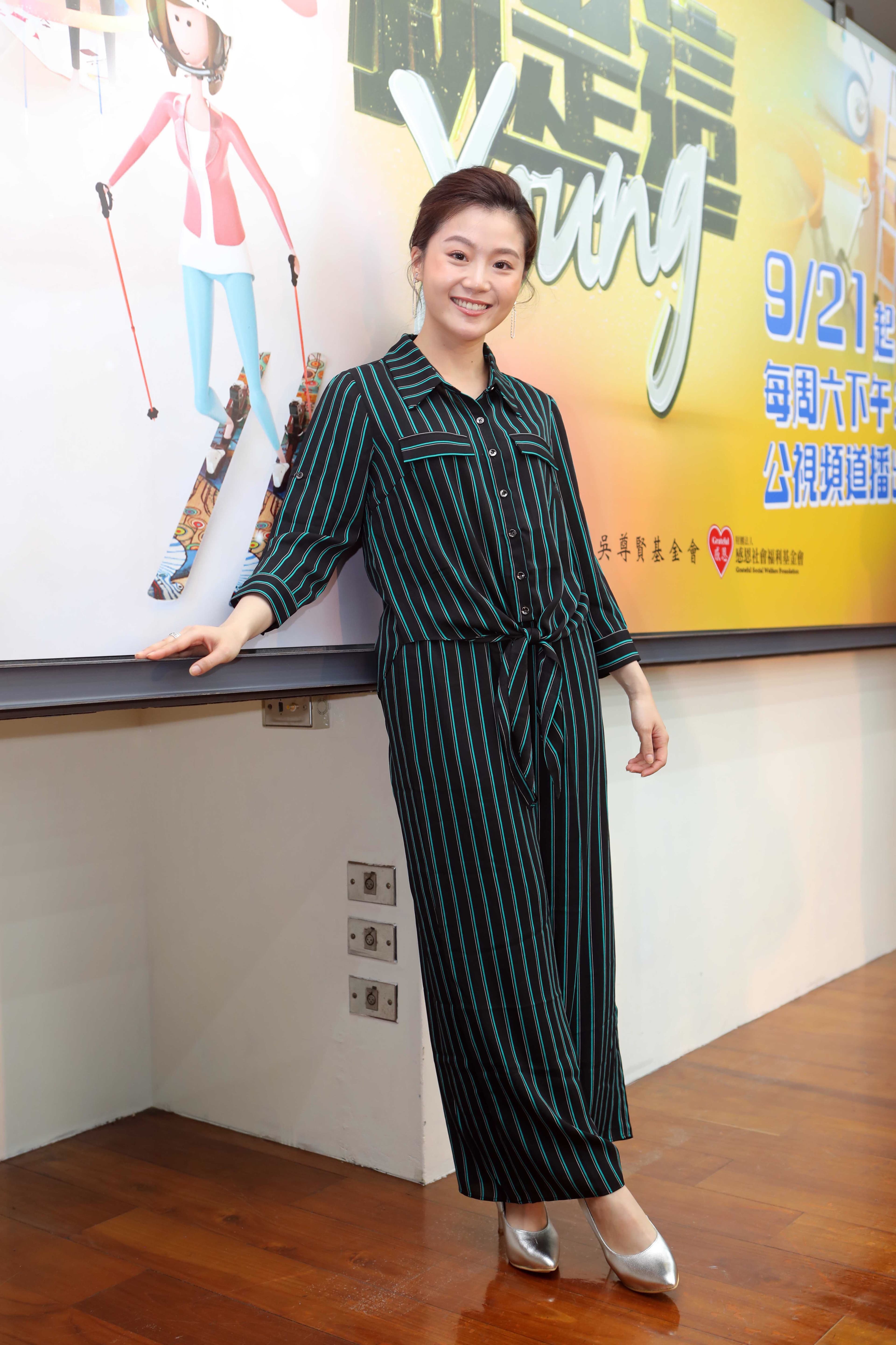楊小黎今(19)晚出席由教育部與公共電視共同規劃的青少年楷模紀錄片《就是這Young》記者會。(公視提供)