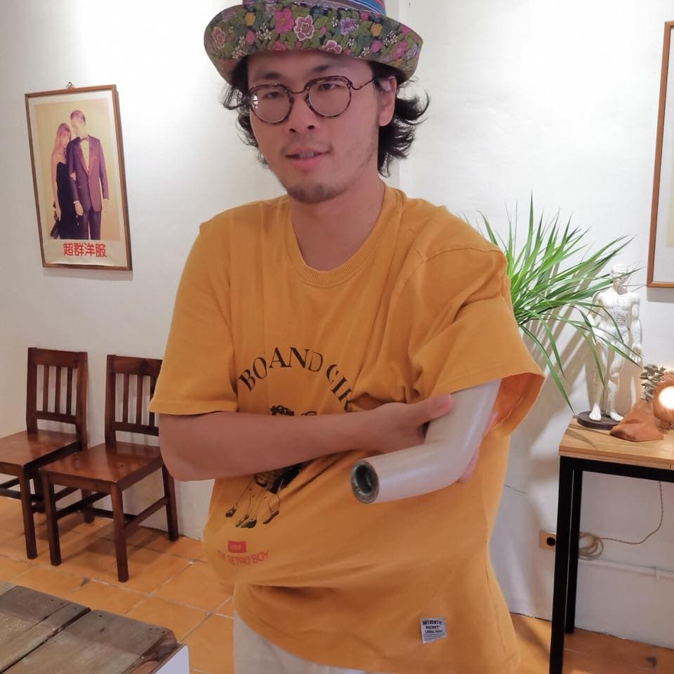 林沫呈看完舞台劇《上帝的兒女》後決定執導短影音《語》。(翻攝自林沫呈FB)