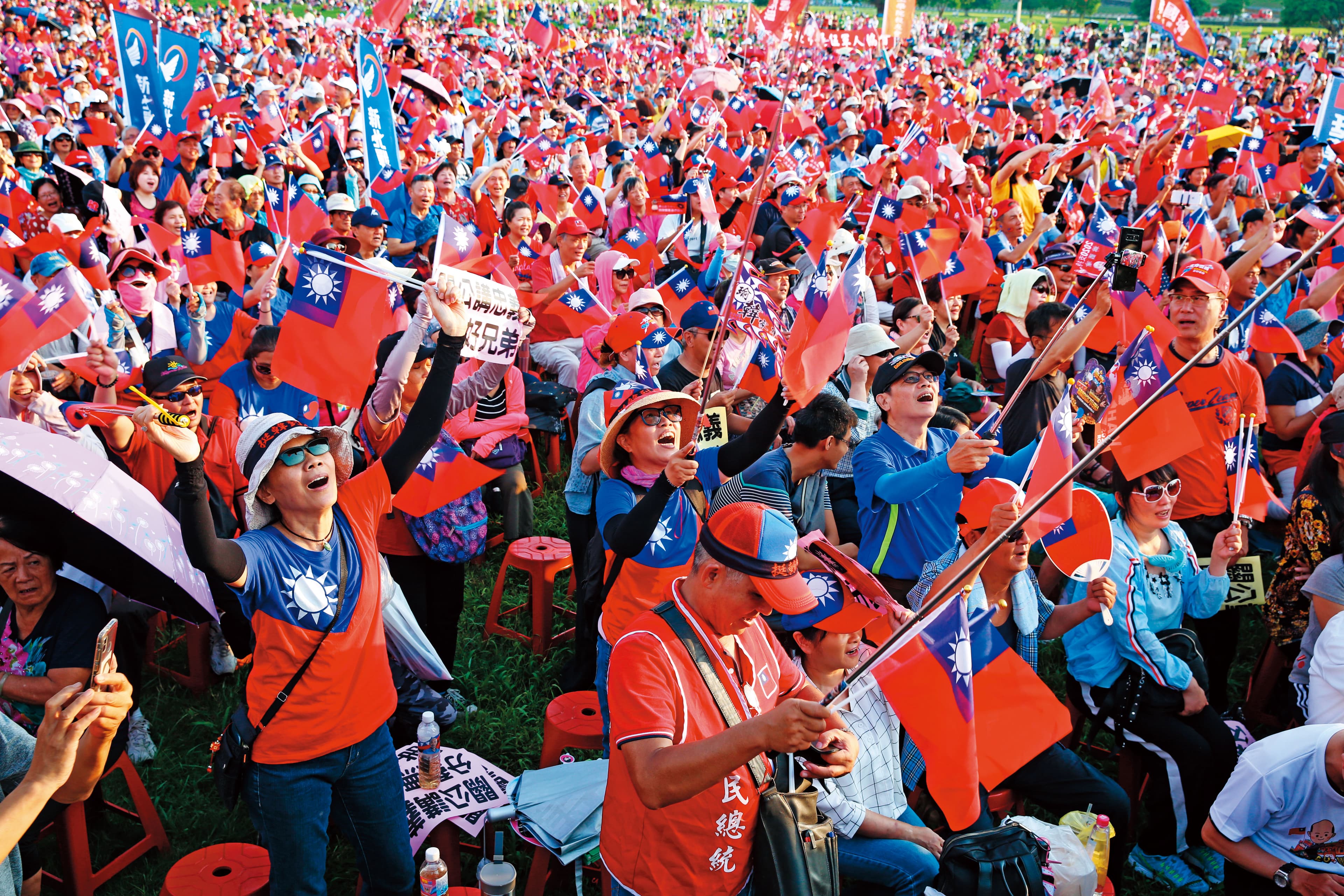 明年大選回歸藍綠對決,如何爭取韓粉以外的選民,成為韓國瑜的困境,也是藍委考題。