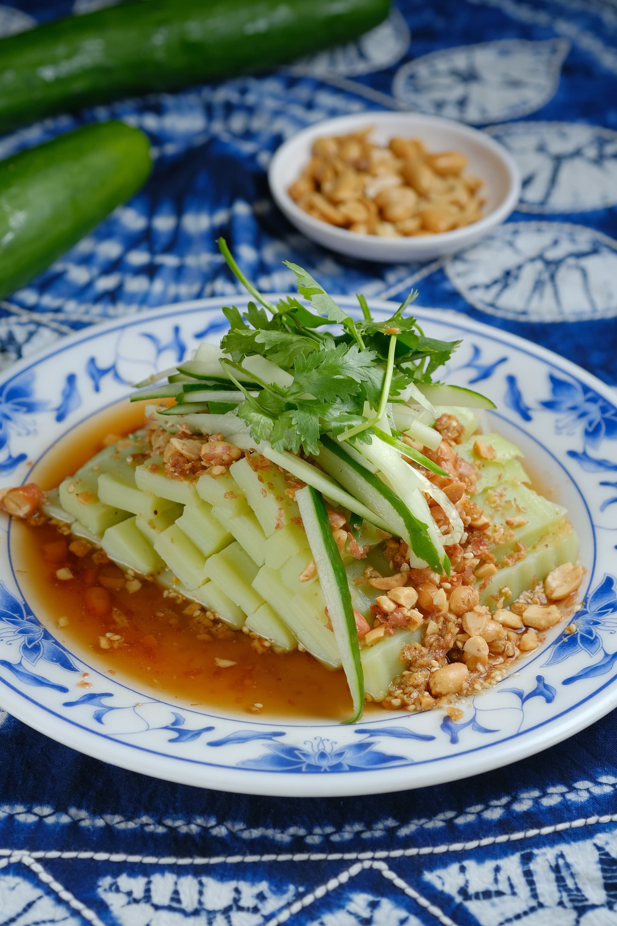 涼拌的「豌豆粉」是來這必點的清口頭盤,至今仍保有當年的簡單清爽。(50元/份)