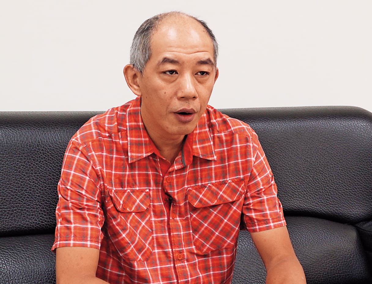 小隊長連偵傑到「師姐」辦事處泡茶,意外接手偵辦十年前命案。