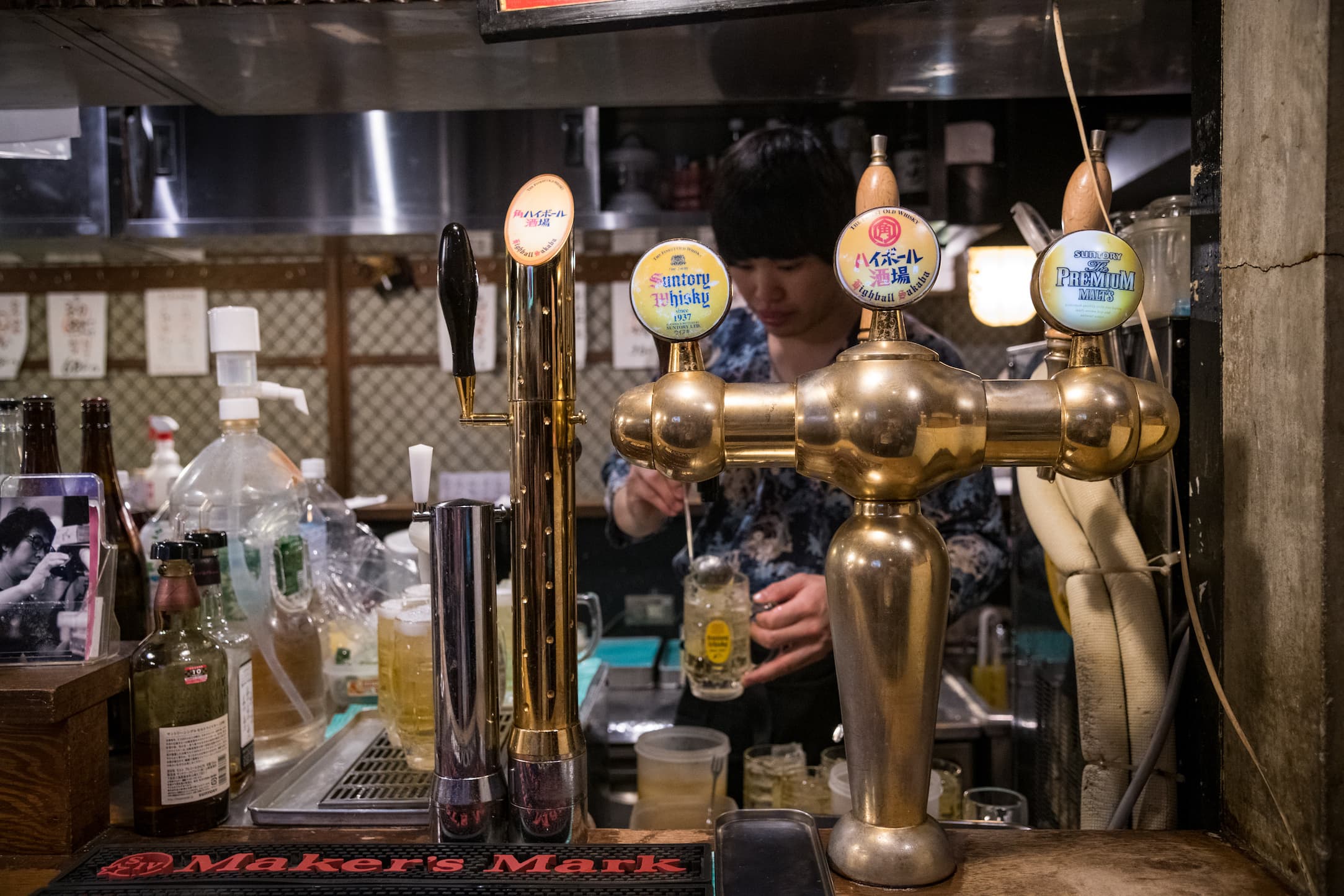 丸吟是第一家裝設三得利Highball汲飲機的推廣店家,已調整好完美比例的Highball可直接出酒。