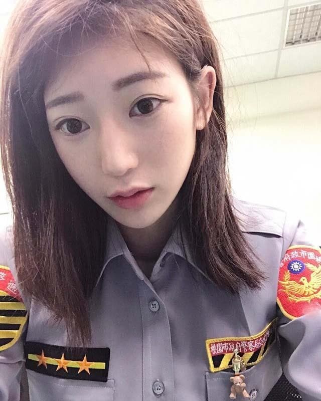 林筱綺在IG上經常PO出許多美照,吸引數十萬網友追蹤。(翻攝IG)