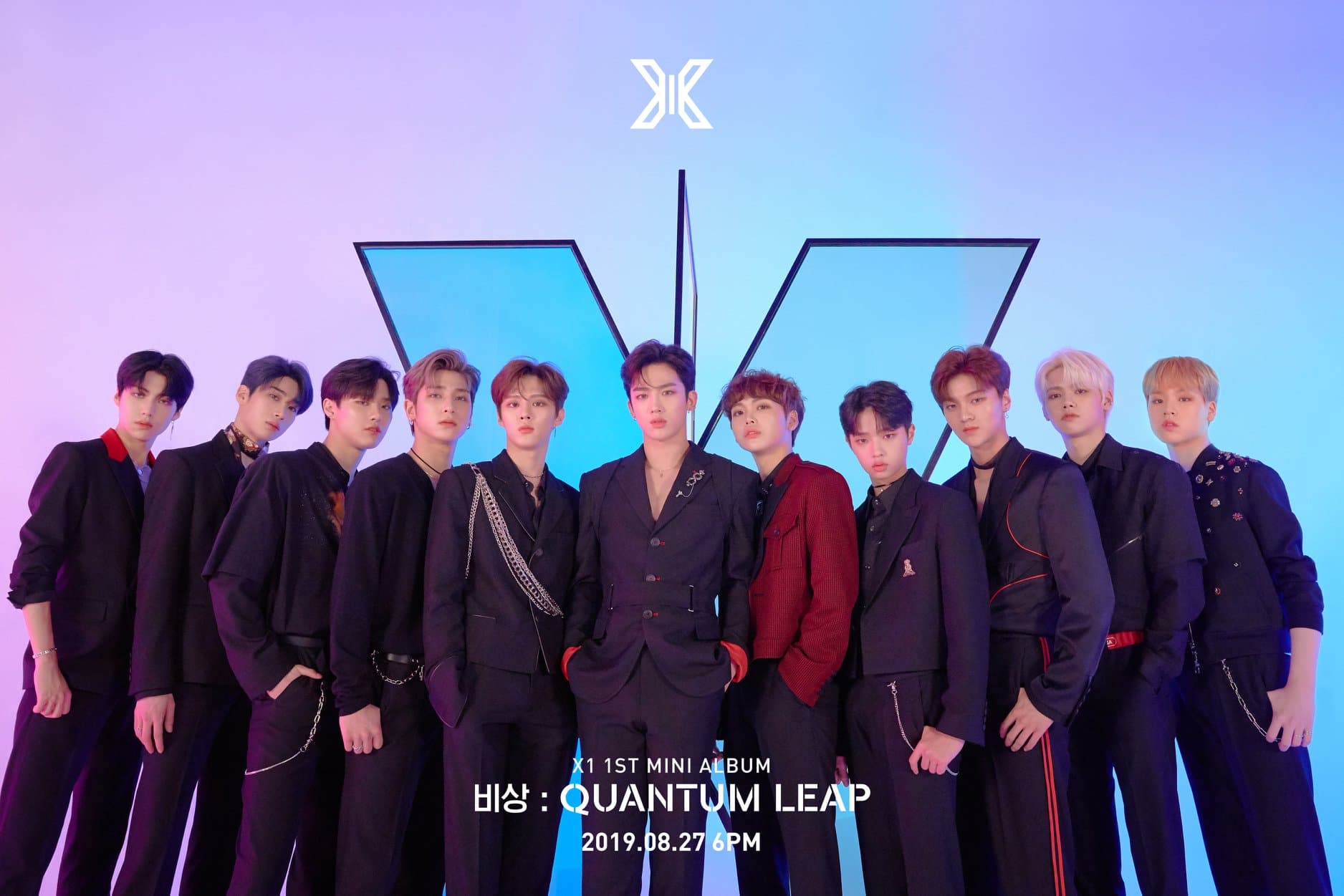 因為《PRODUCE X 101》出道的X1，因為節目涉造假，被質疑有人不符合出道資格。（翻攝自X1 FB）