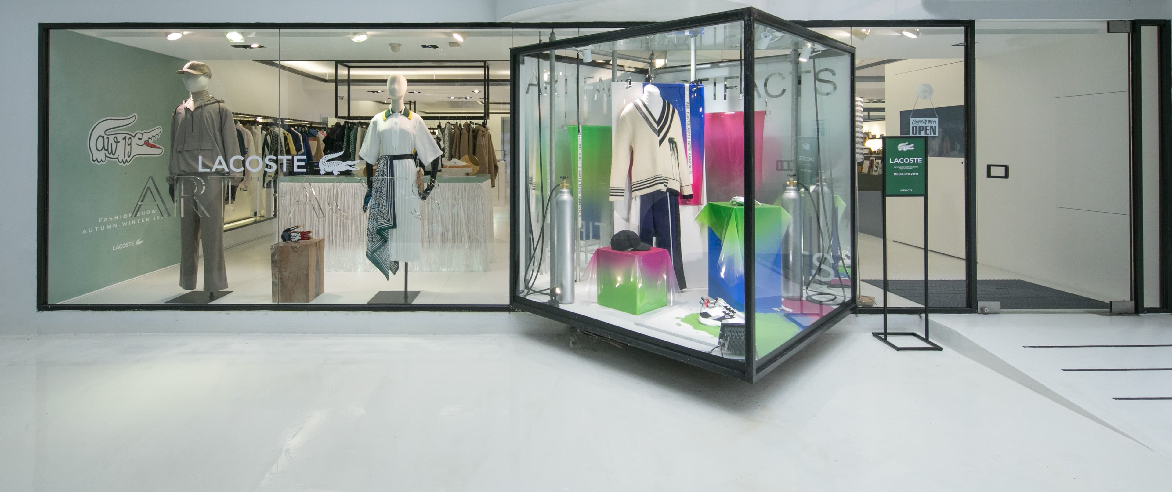 這次LACOSTE的2019秋冬新款與秀款,在ARITACTS獨賣。(LACOSTE提供)