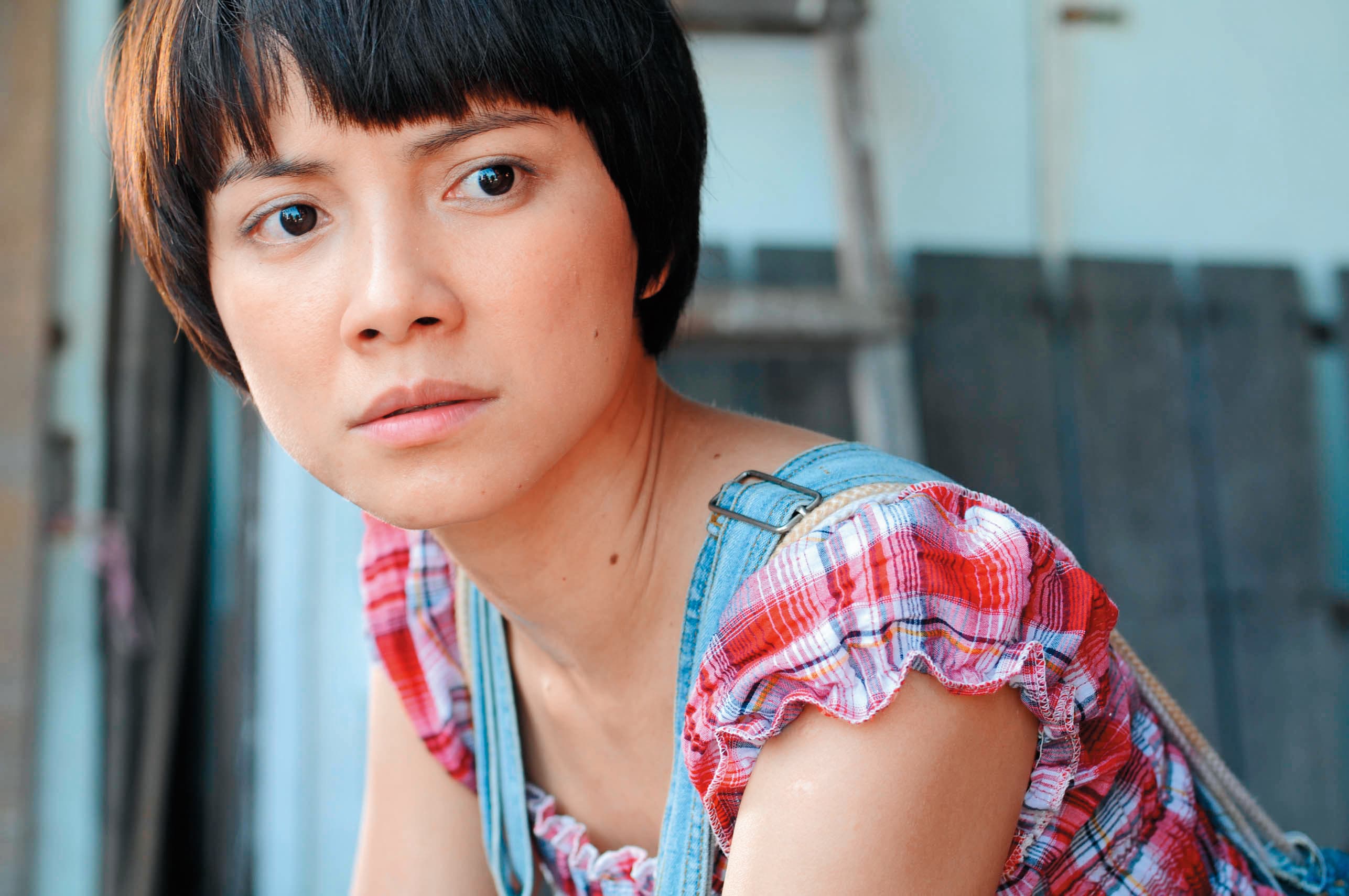李心潔上一回演出大馬電影,是2010年的《初戀紅豆冰》,屬於80年代的懷舊風情。(甲上娛樂提供)