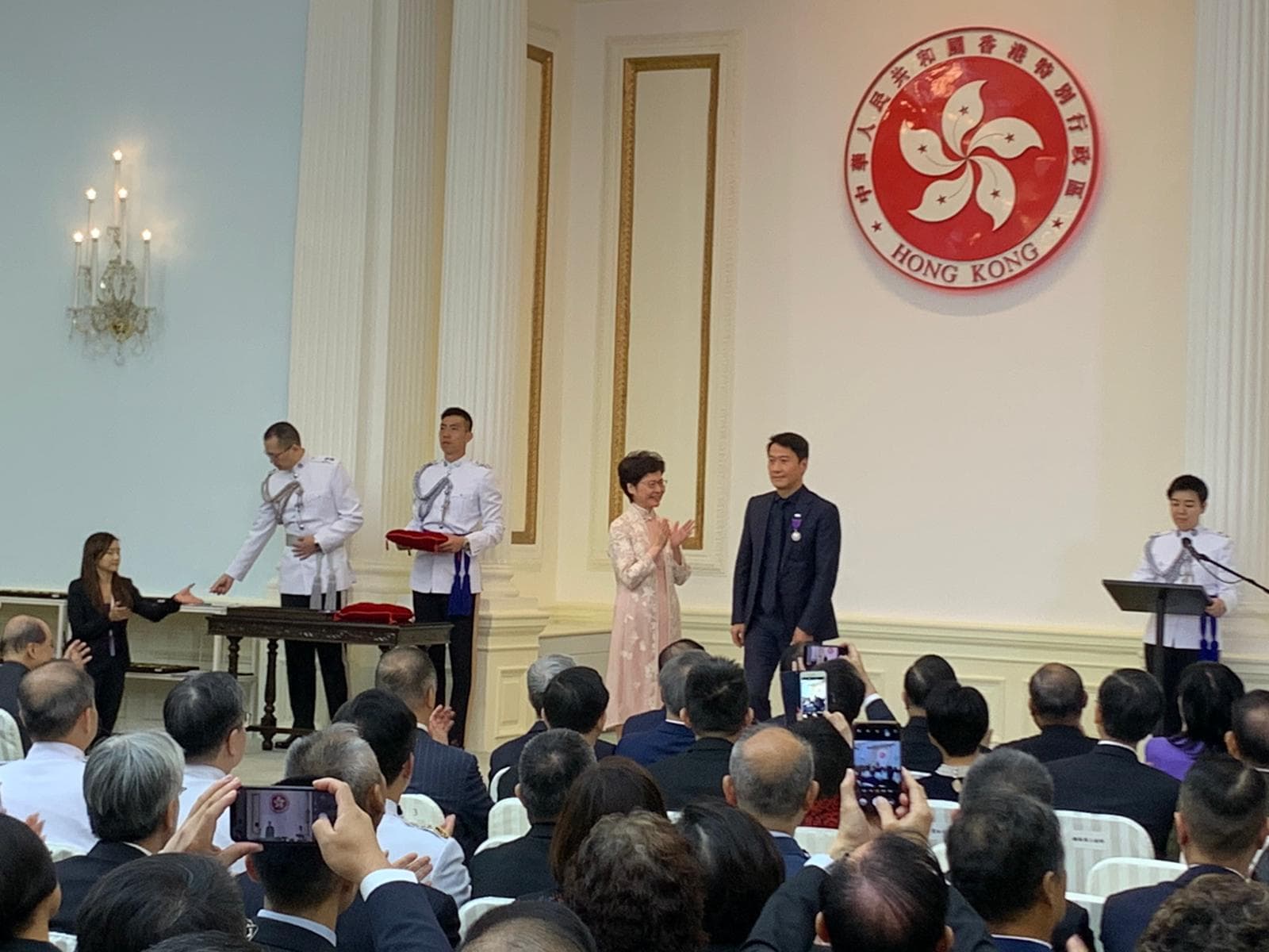 黎明獲授勳3次,成為唯一一個3度受勳天王。(黎明提供)