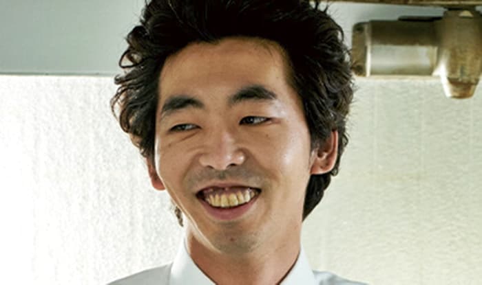 柄本時生被稱為「阿宅專業戶」,長相別具一格,而他戲外也是池松壯亮夕外的好麻吉。(双喜提供)