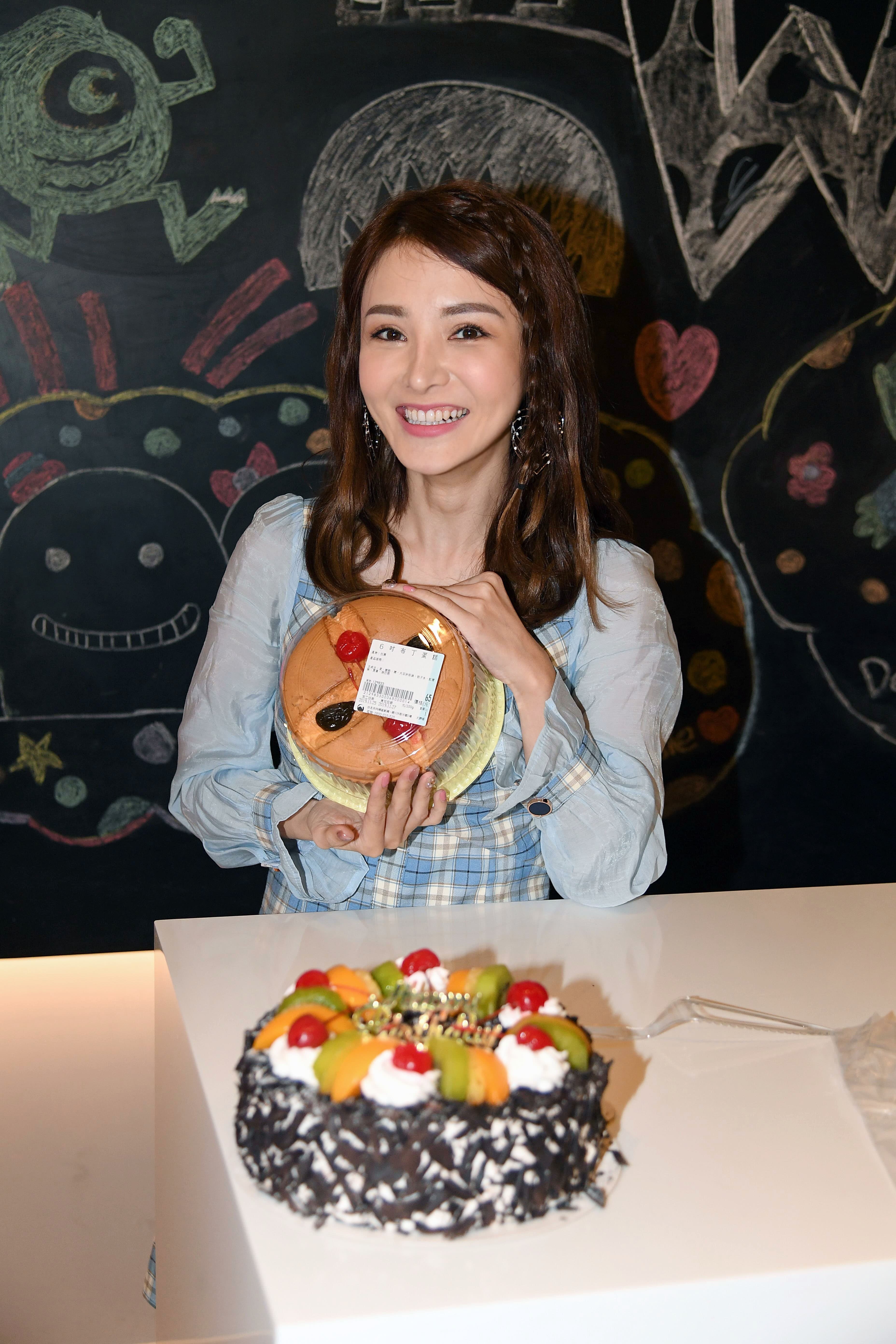 陳子玄歡度29歲生日。(三立提供)