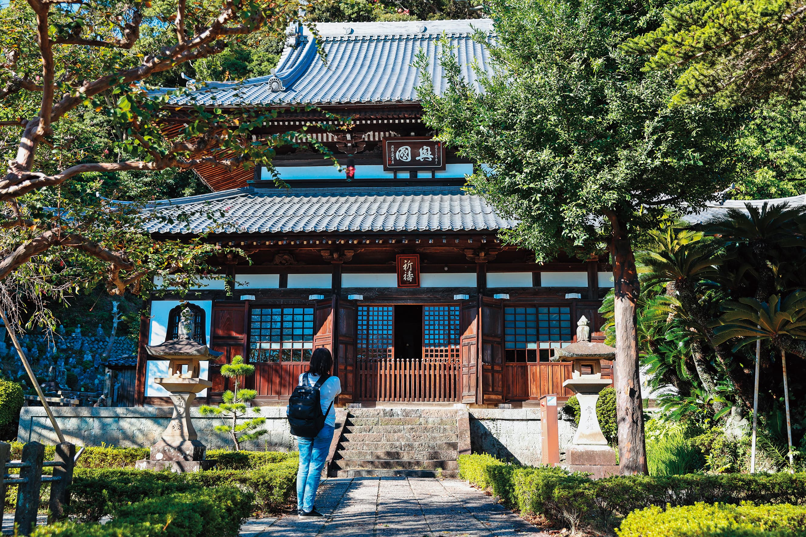 祈禱用的寺院，上頭的牌匾是朝鮮使節翠屏所寫。