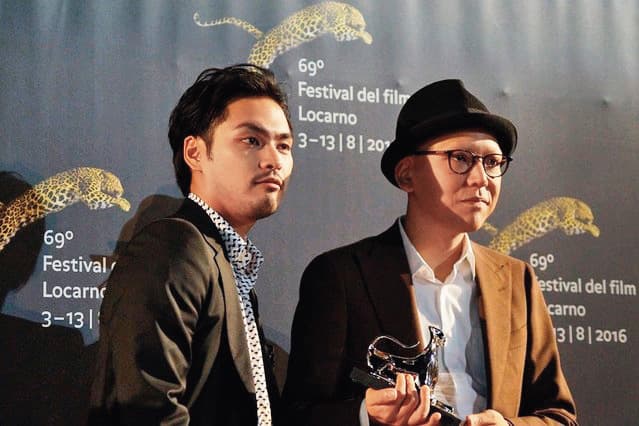 真利子哲也(右)以柳樂優彌(左)主演的電影《失序男孩》獲盧卡諾影展最佳新導演獎。(翻攝自eiga.com)
