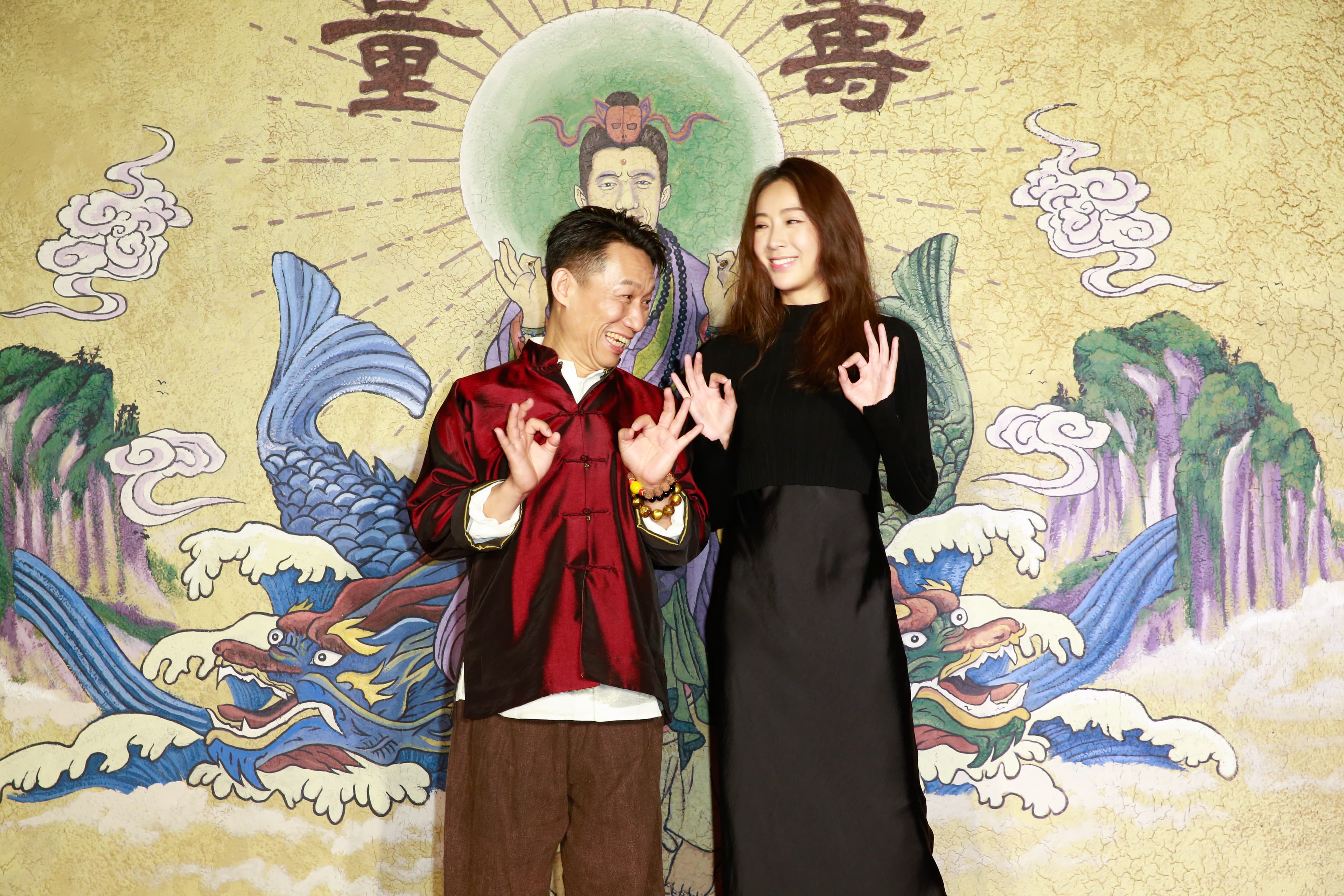 郭子乾飾演的神棍千片隋棠與他「雙修」,而隋棠多次演出靈異類作品,實在巧合。