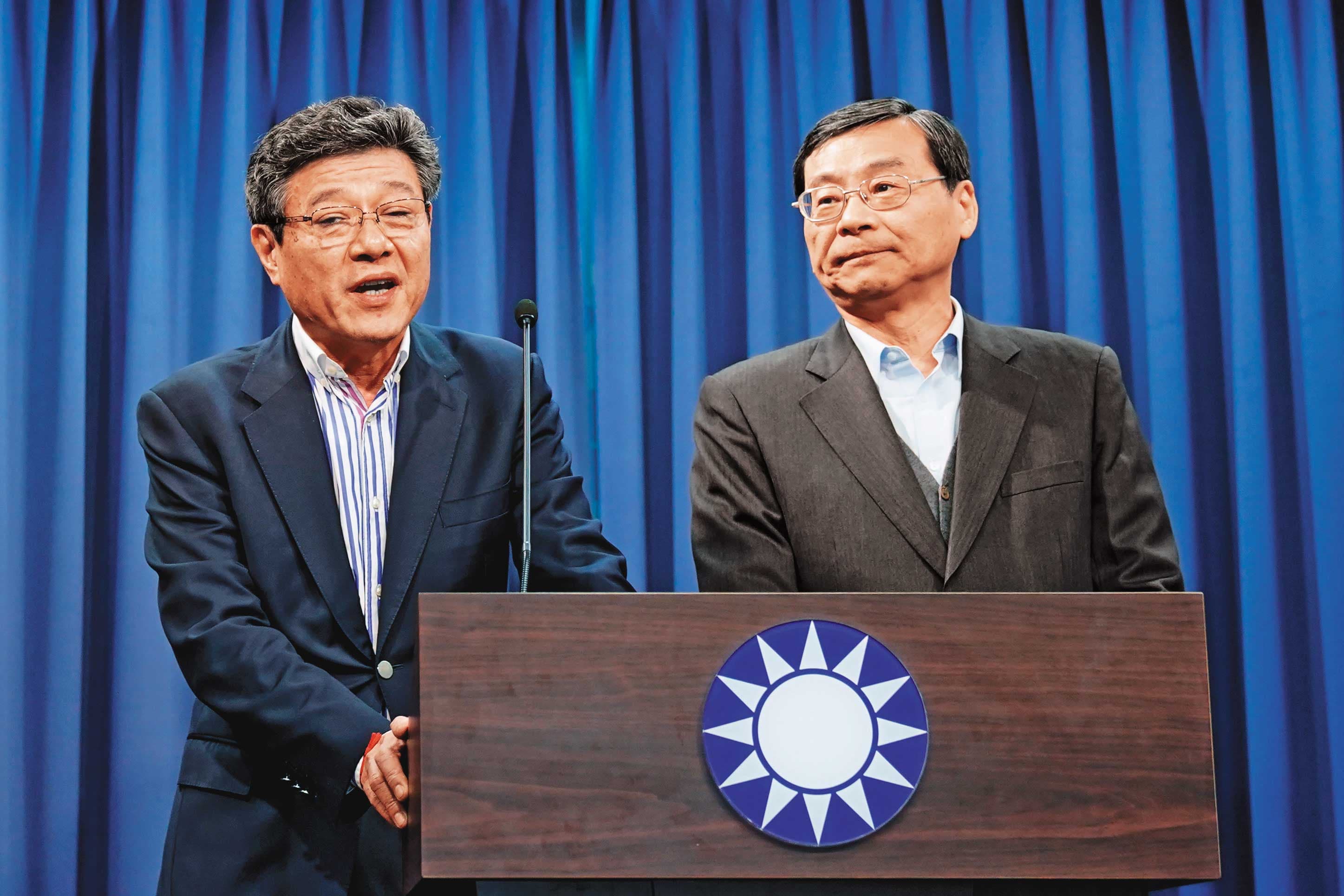 吳敦義下台後，黨務進入看守狀態，由林榮德（左）代理黨主席、曾銘宗（右）代理祕書長。