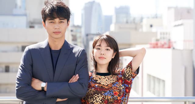 東出昌大與唐田英里佳合演的《睡著也好醒來也罷》將於2月19日於WOWOW電視台播出。(網路圖片)