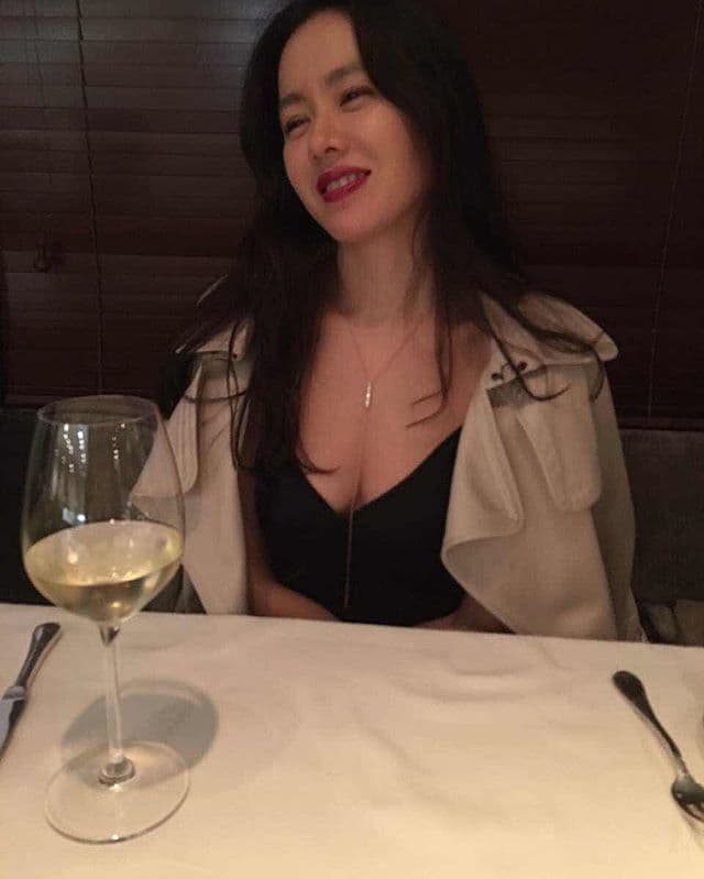 孫藝真的IG中也有許多辣照,讓粉絲讚嘆不已。(翻攝孫藝真IG)