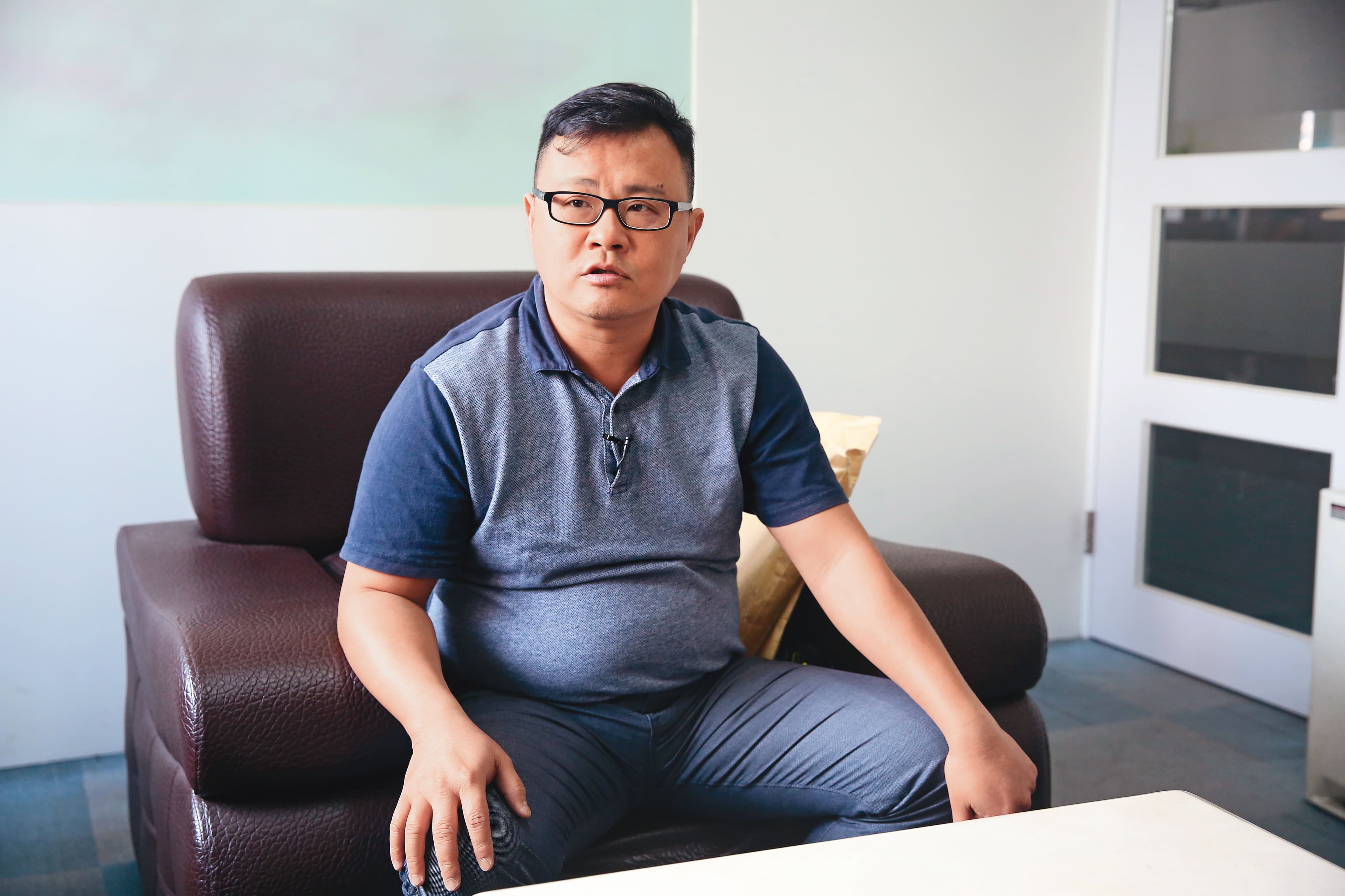 律師李學鏞(圖)說,大學的進修推廣部在法律上被視為一般廠商,所以謝銘元才沒被依貪瀆罪嫌送辦。
