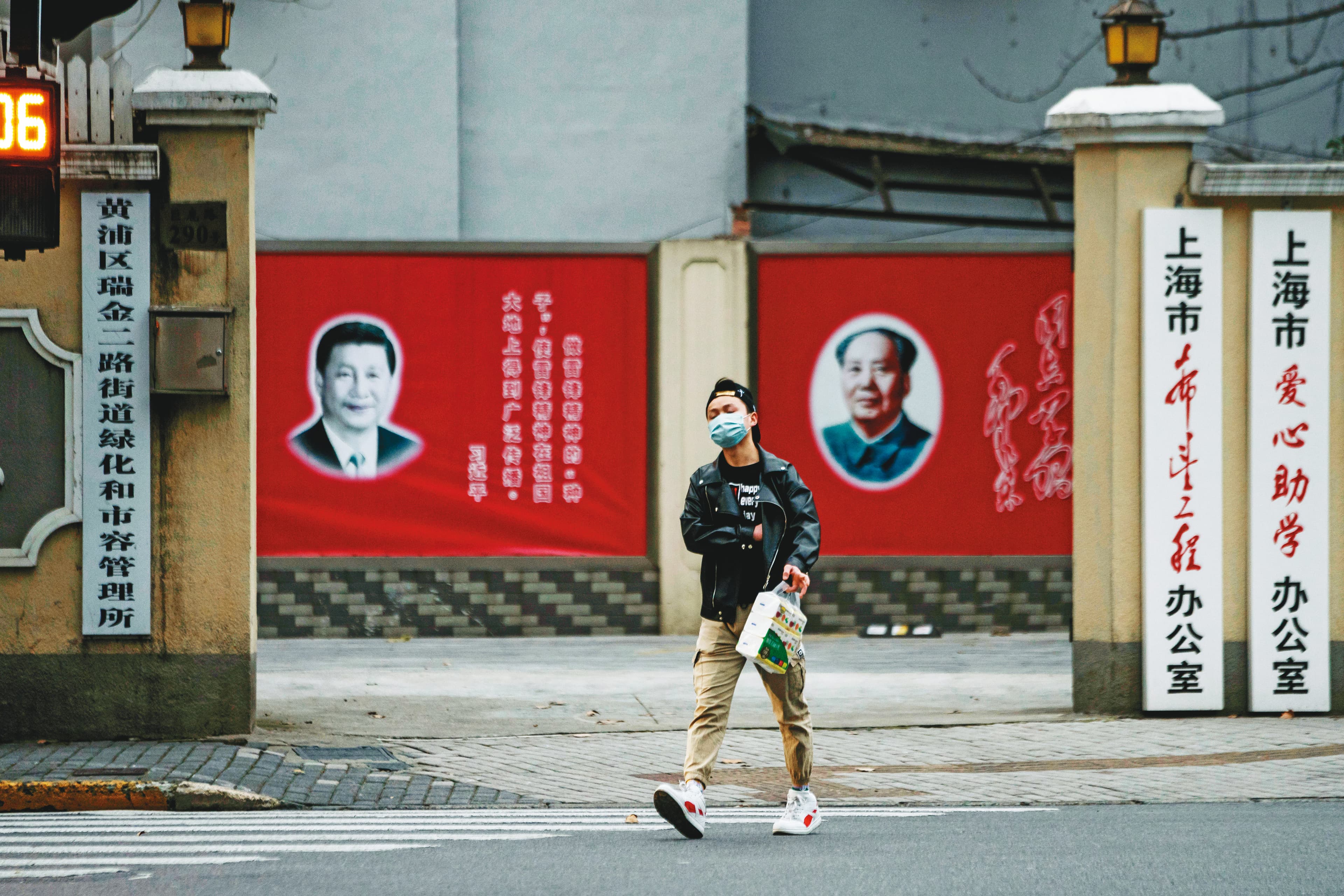 公衛專家認為,中國進入「後封城」時期恐衝擊台灣防疫工作。(達志影像)