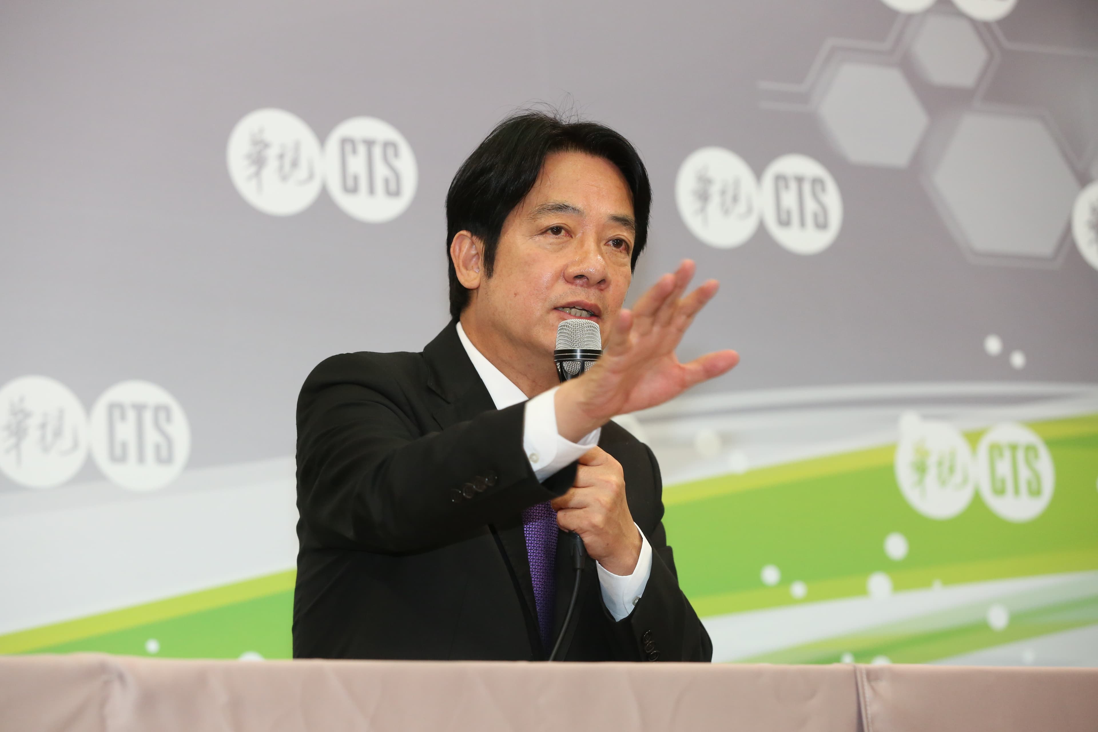 賴清德建議媽祖遶境分兩階段，防止疫情擴散。（資料照）