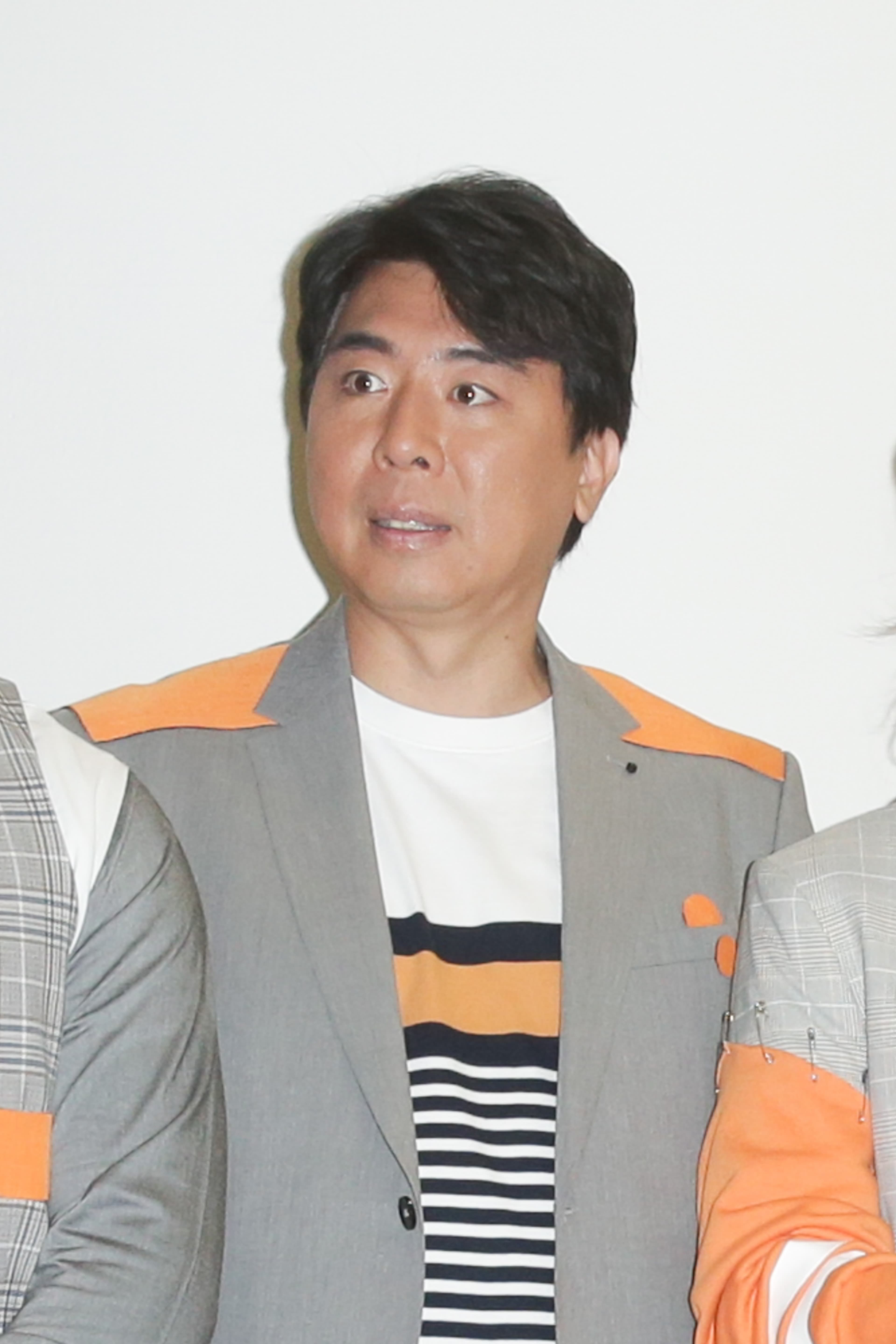 梁赫群首度接下外景主持,上山下海耗費體力,讓他直喊吃不消。