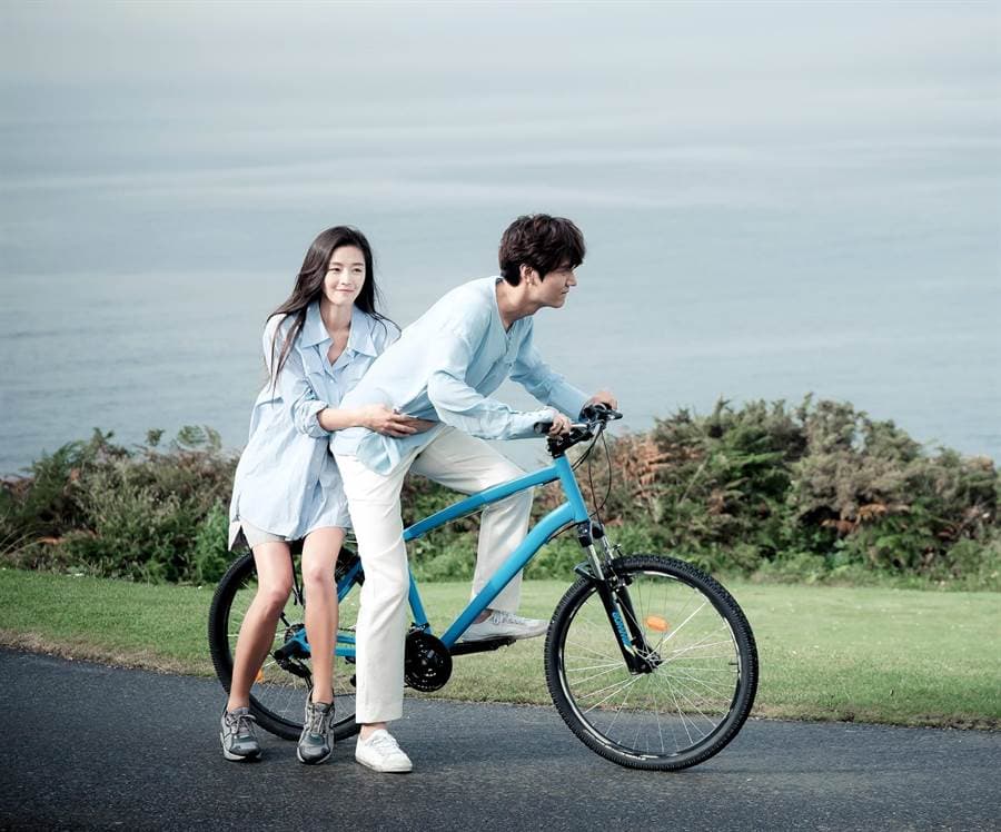 全智賢繼《藍色海洋的傳說》後，睽違4年時間將在《李屍朝鮮》第二季季末現身。（網路圖片）
