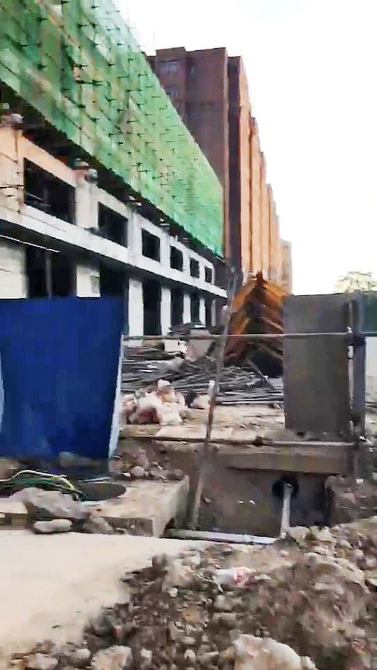 金三角詐騙集團藏身這棟施工中的大樓，當地環境惡劣，衛生狀況極差。（讀者提供）
