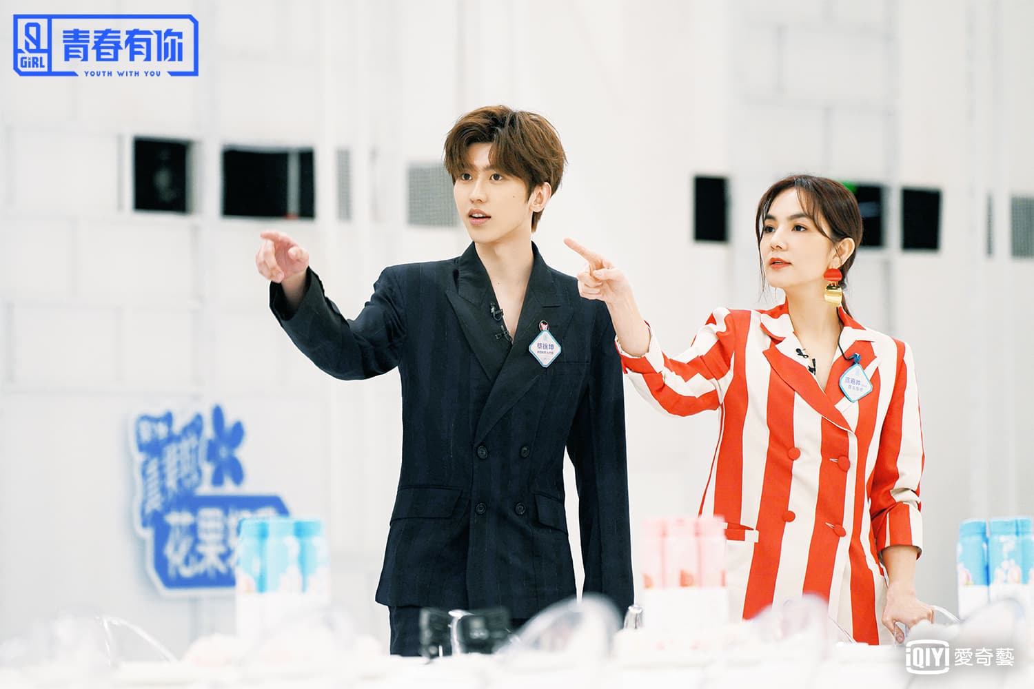 人氣偶像蔡徐坤與ELLA亦是《青春有你2》的導師。(愛奇藝提供)