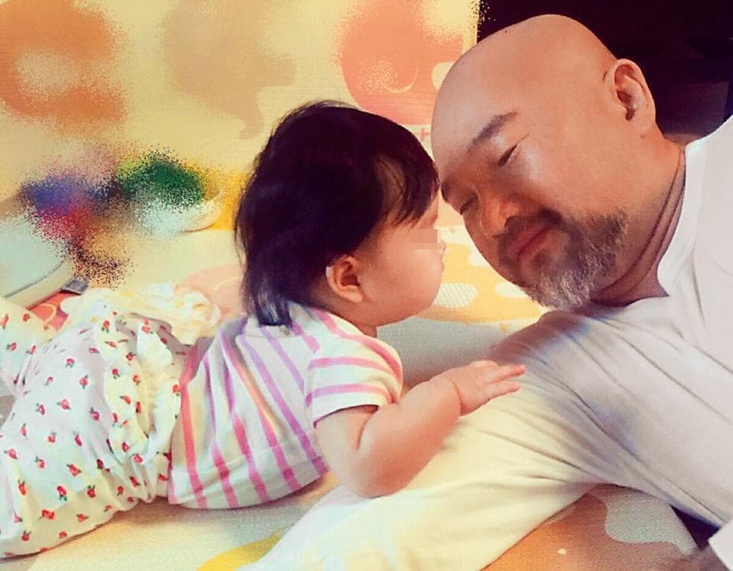 劉真驟然離世,留下老公辛龍和年僅4歲的女兒。(翻攝自劉真臉書)