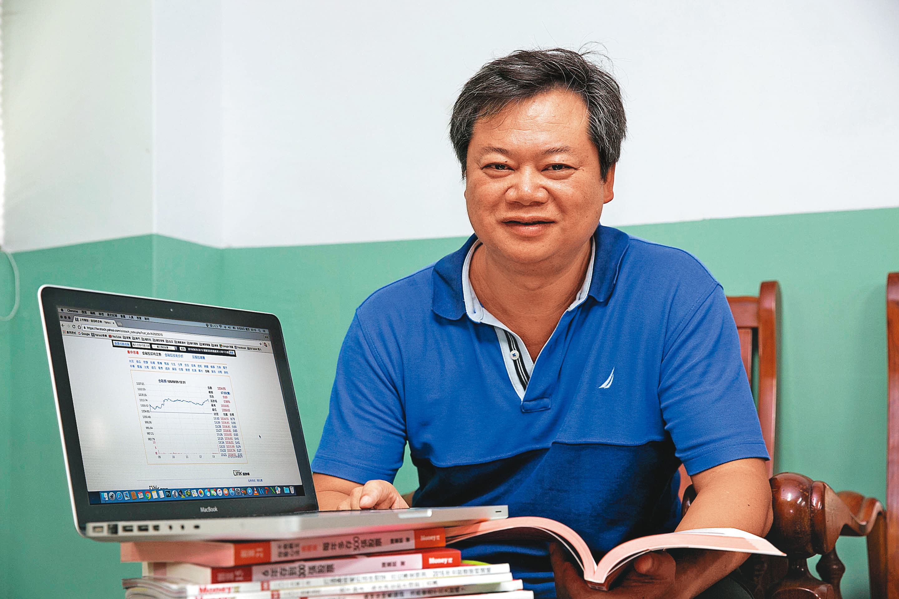 不敗教主陳重銘