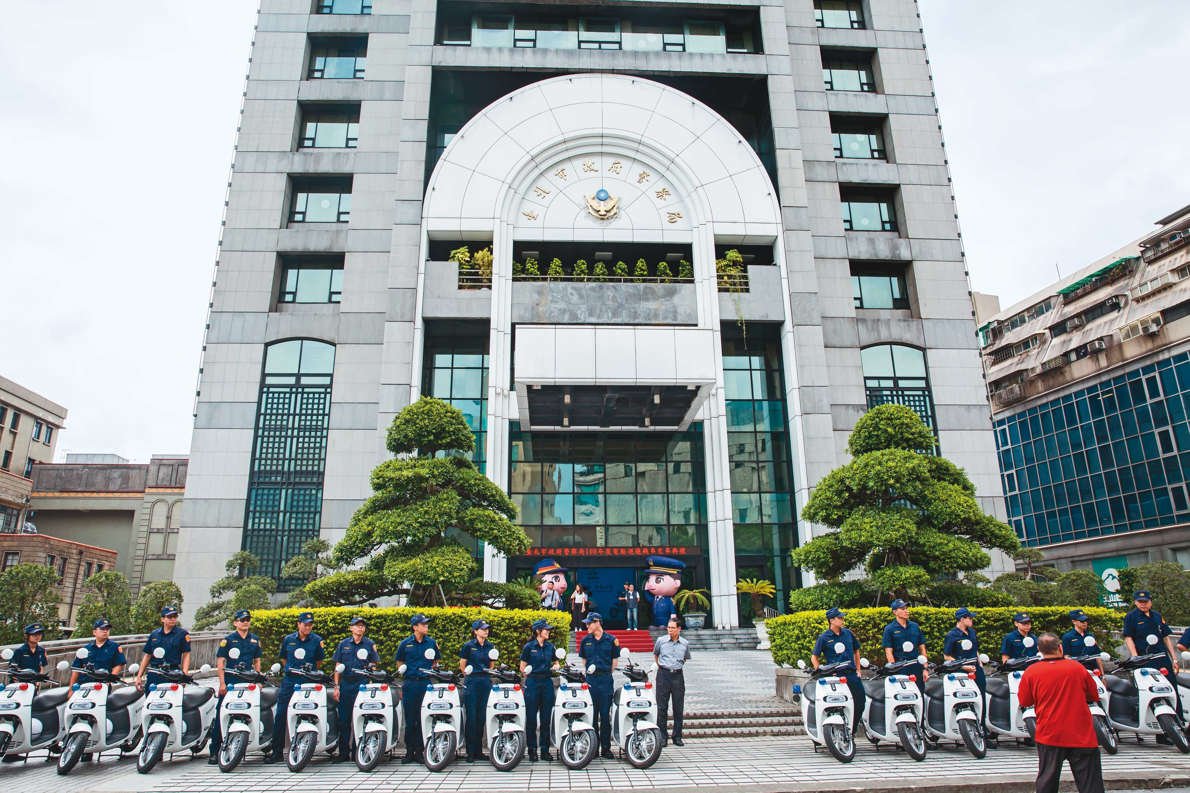 對於台北市議會爆發女警內鬥同僚、長官,市警局已介入調查。