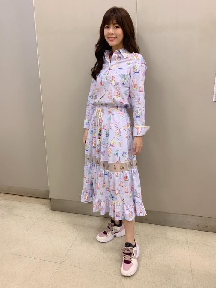 任容萱求學時期人緣太好遭人妒,班上太妹威脅同學排擠她。(圖/翻攝自任容萱臉書)