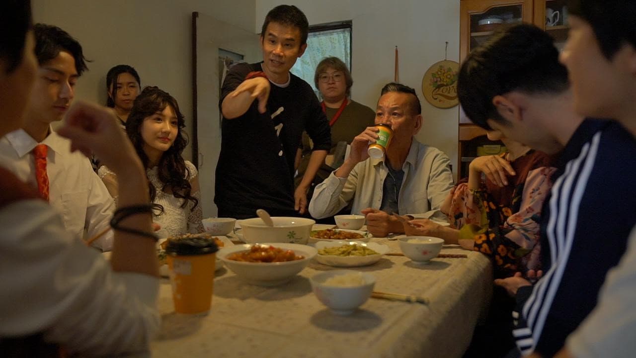 台語劇《若是一個人》由杜政哲(中)首任編導。(華視提供)