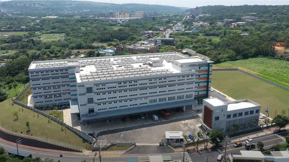 因應新零售市場崛起,杏一斥資14億元在楊梅增建AI物流倉,第二季將正式上線。(杏一提供)