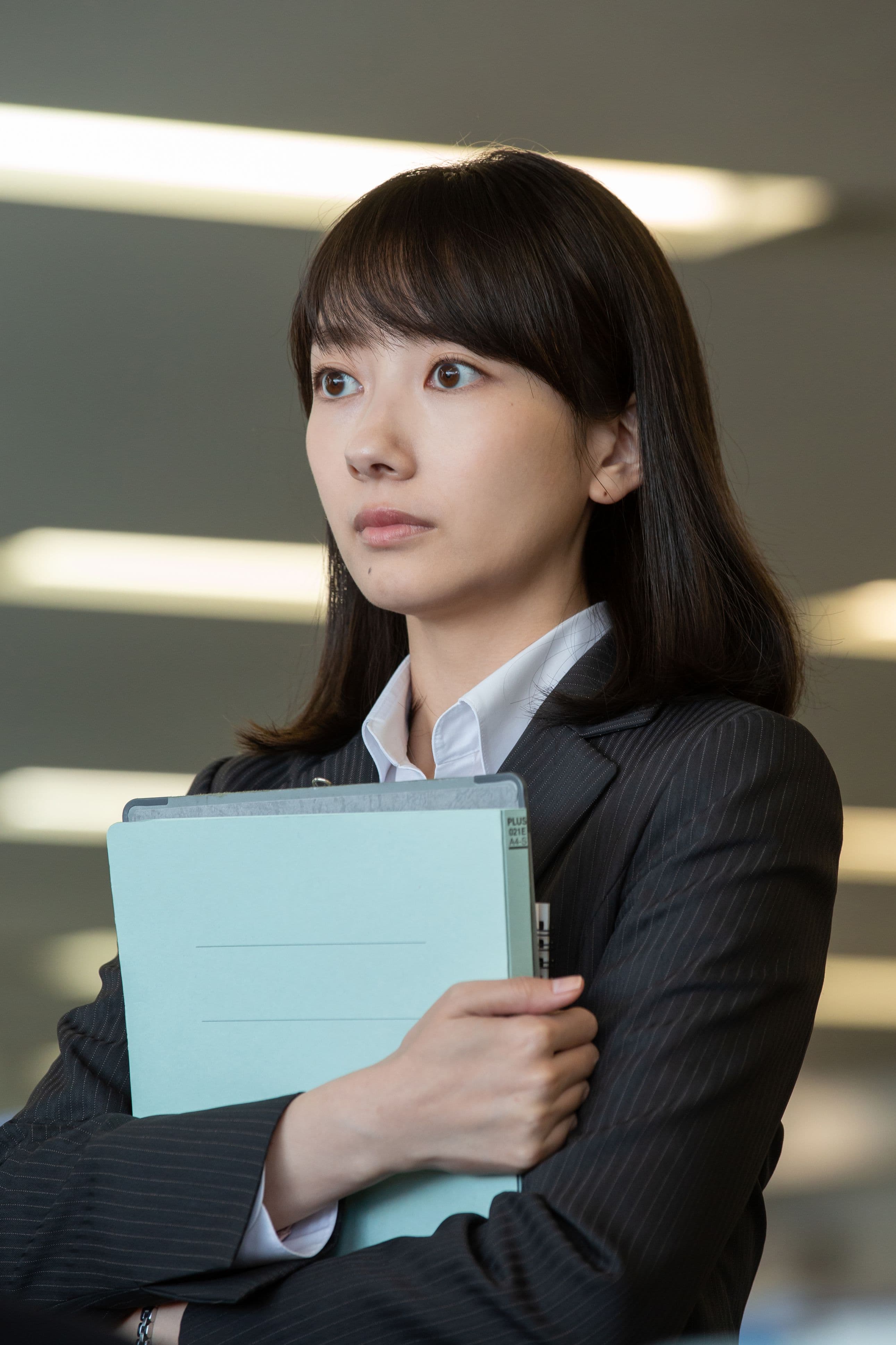 波瑠只愛吃日本料理,到了台灣後,竟漸漸愛上台菜。(公視提供)