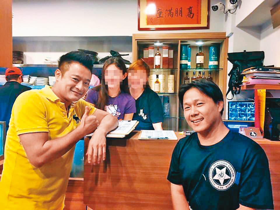 左孝虎揪好友林佑星開小小微燻」酒吧,僅半年就因不堪虧損而關門大吉。(翻攝自馬場海鮮熱炒餐廳臉書)