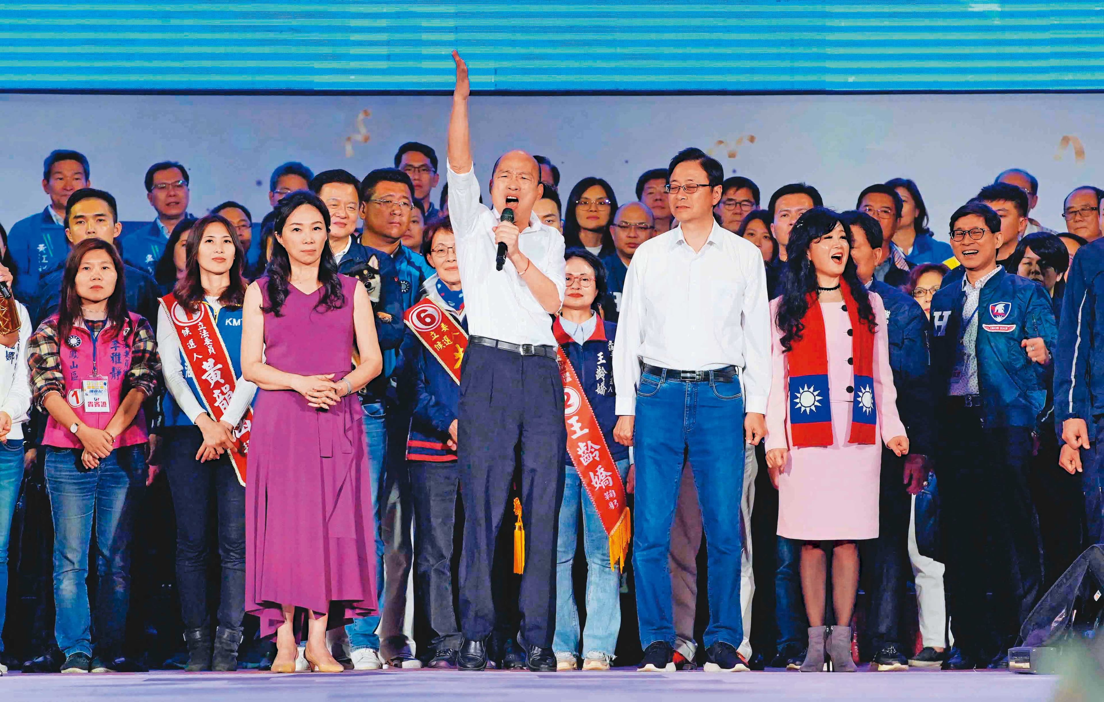 韓國瑜去年帶職參選總統,是罷韓團體提案罷免他的主要理由。
