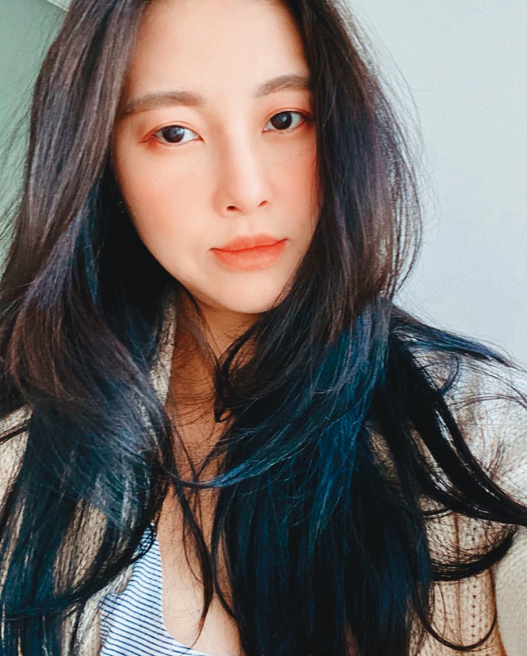 孫瑩瑩的二婚丈夫李仕凡,去年被爆出在外花天酒地,和孫瑩瑩只是假面夫妻。(翻攝自孫瑩瑩IG)