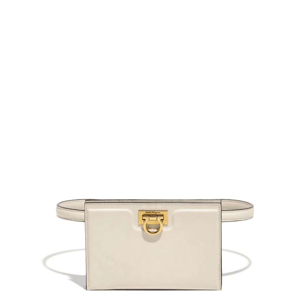 TRIFOLIO白色牛皮腰包。NT$35,900(Salvatore Ferragamo提供)