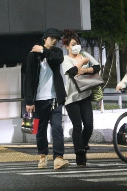 生田斗真曾被拍到與人妻鼓手深夜相偕出遊。(網路圖片)