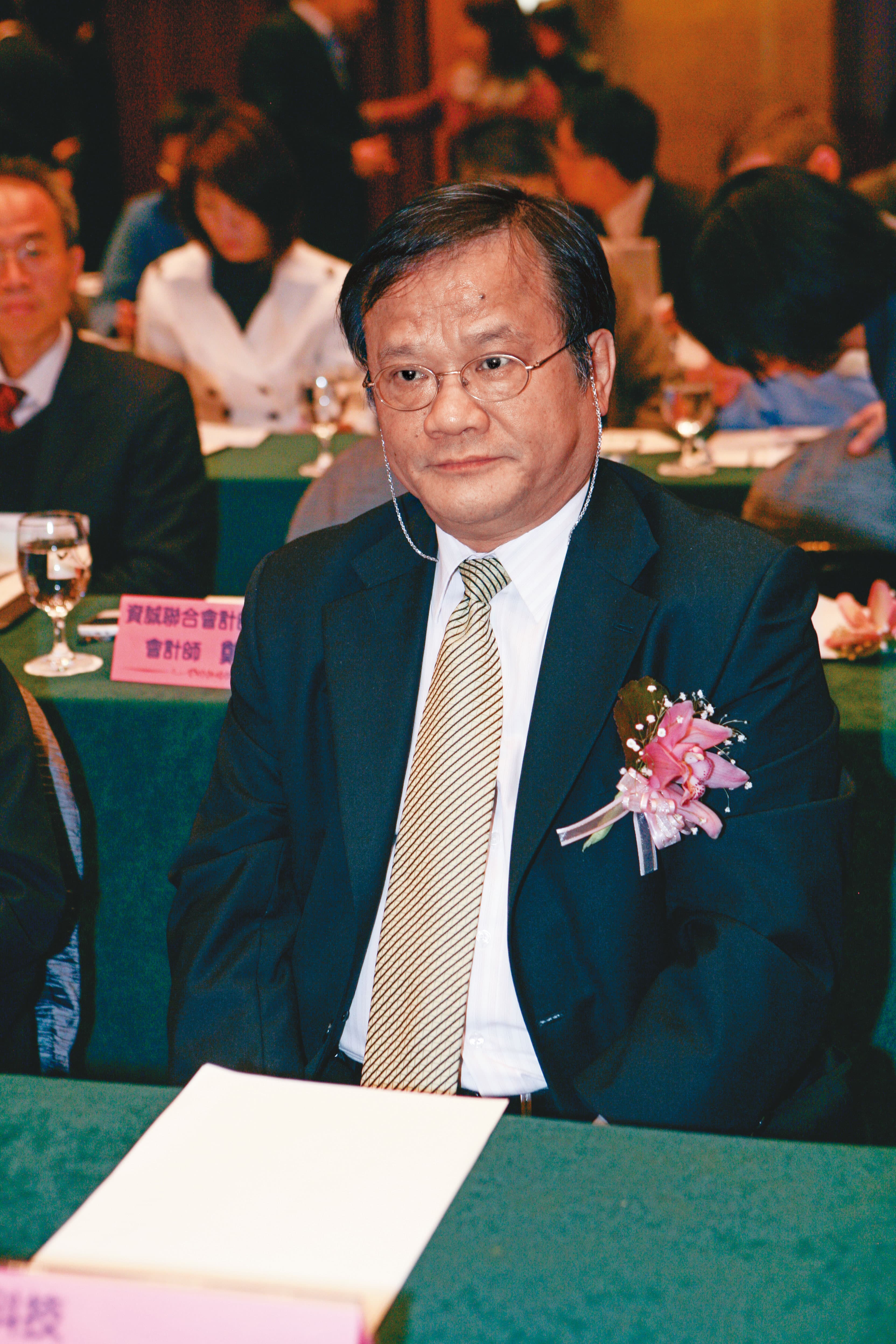 光磊董事長王虹東同時被公司派和市場派提名為董事候選人代表,處境尷尬。(今周刊)
