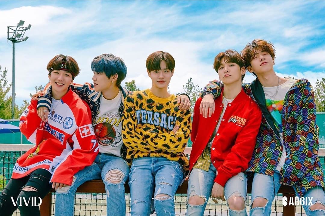 AB6IX在林煐岷（左1）退團後，將以4人制繼續活動。（翻攝AB6IX IG）