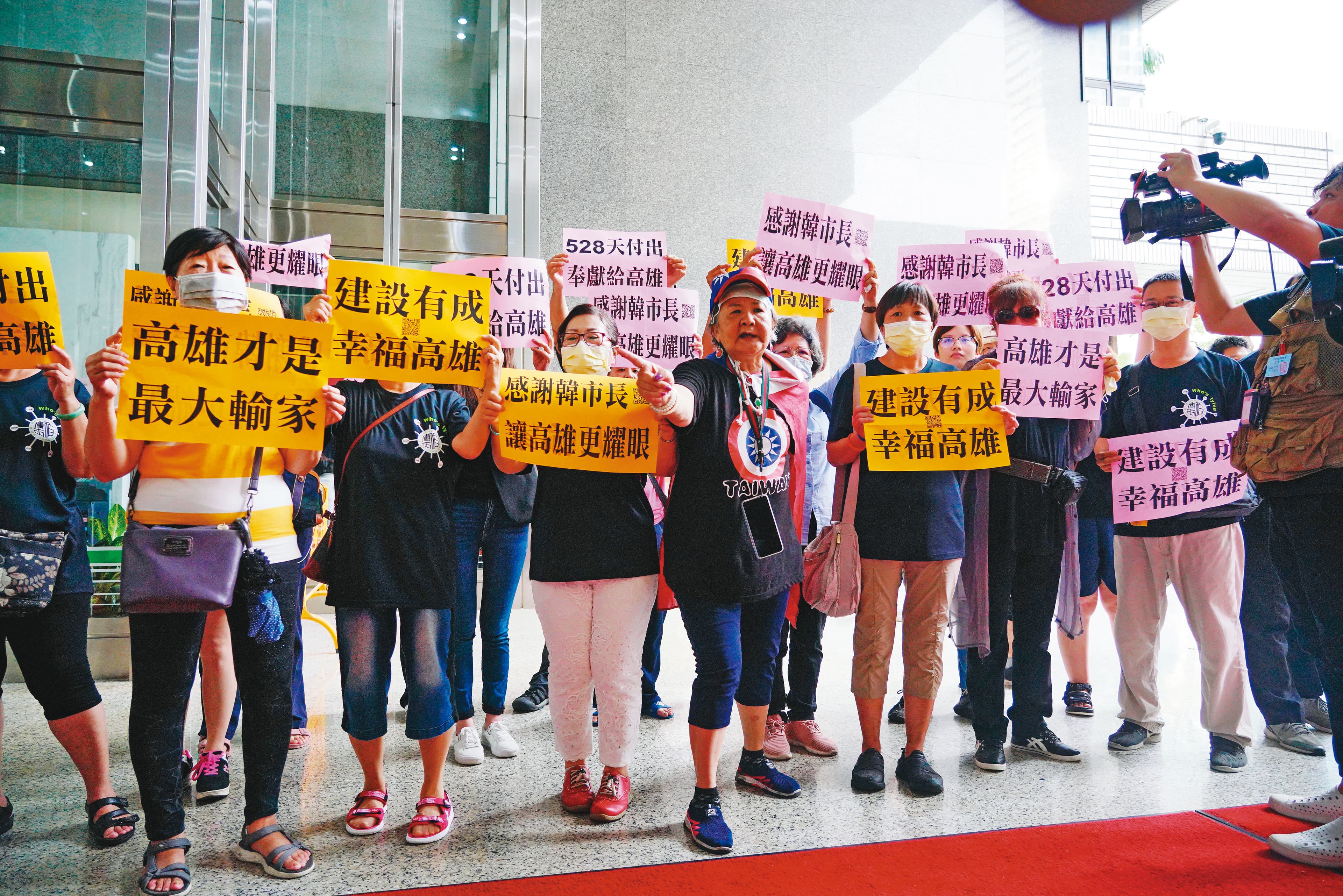 即便罷韓結果確定,但挺韓勢力仍未散去,靜待韓國瑜沉澱後宣告下一波行動。