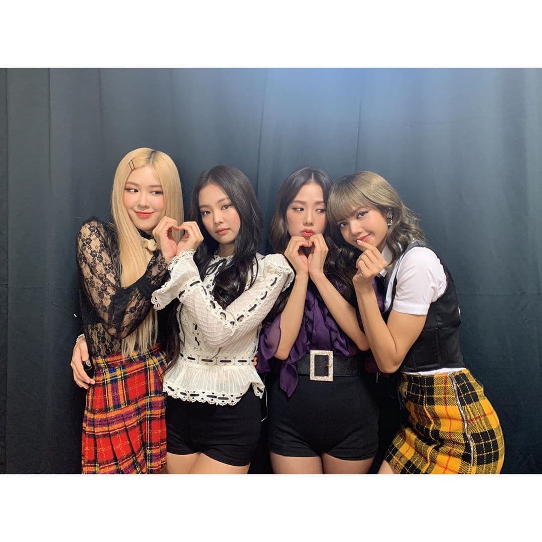 「BLACKPINK」Rose（左起）、Jennie、Jisoo、Lisa在東南亞擁有高人氣。（翻攝BLACKPINK IG）